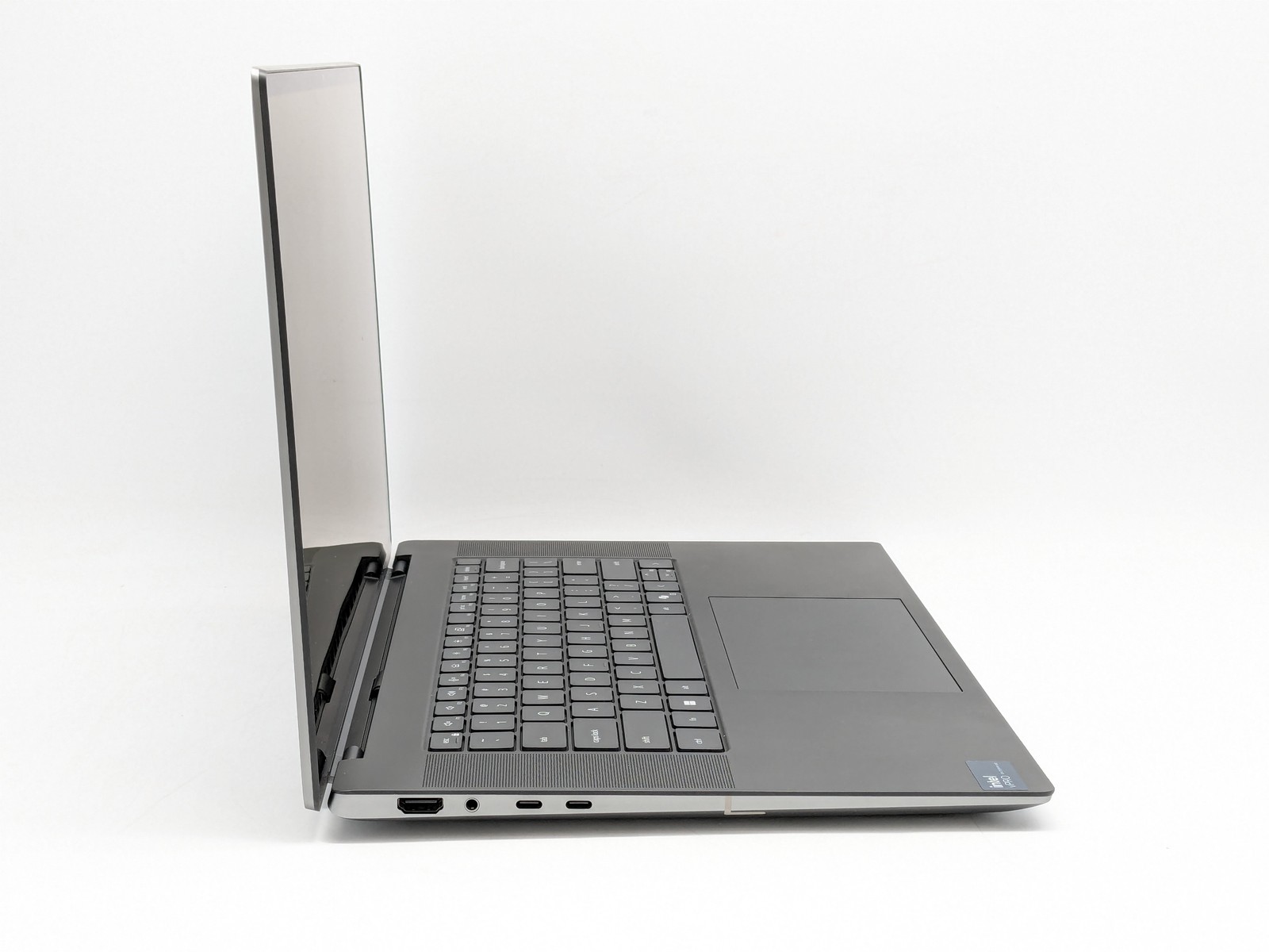 Dell Precision 5690 16″ Ultra 7 165H 32GB DDR5 2TB SSD RTX 2000 Ada Win 11 H