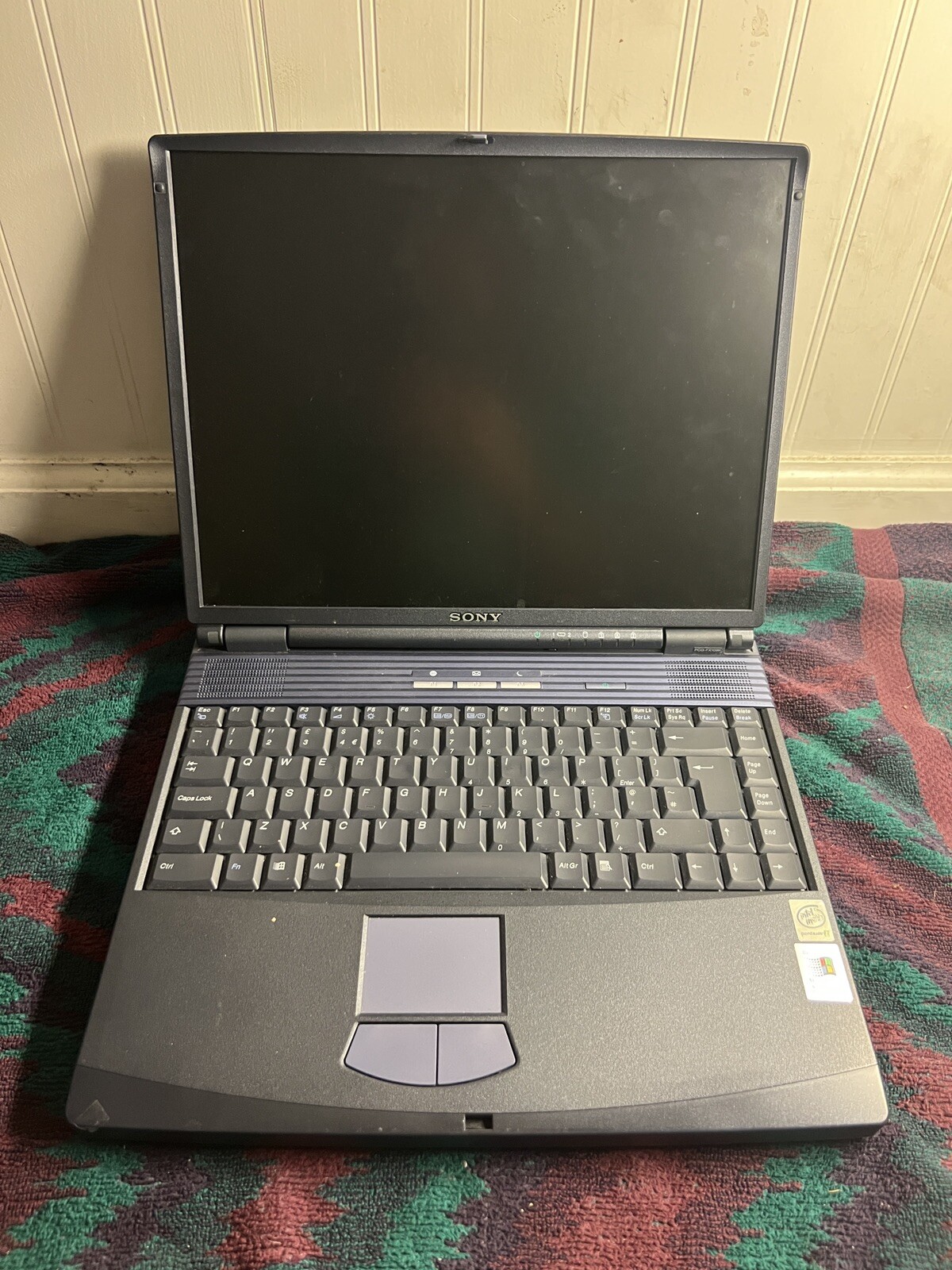 Sony PCG-FX109K Laptop Vintage Pentium III