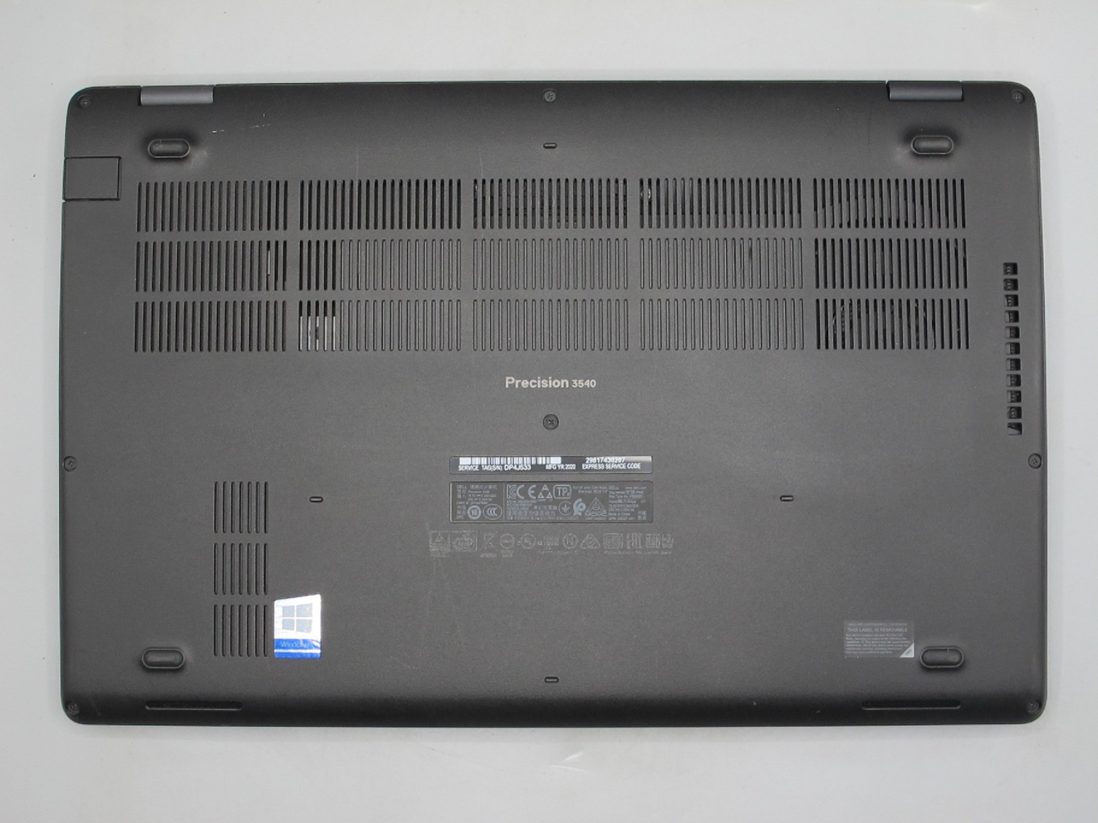 Dell Precision 3540 Laptop – 1.6 GHz i5-8365U 8GB 256GB SSD 15.6″ (FREE SHIP!)