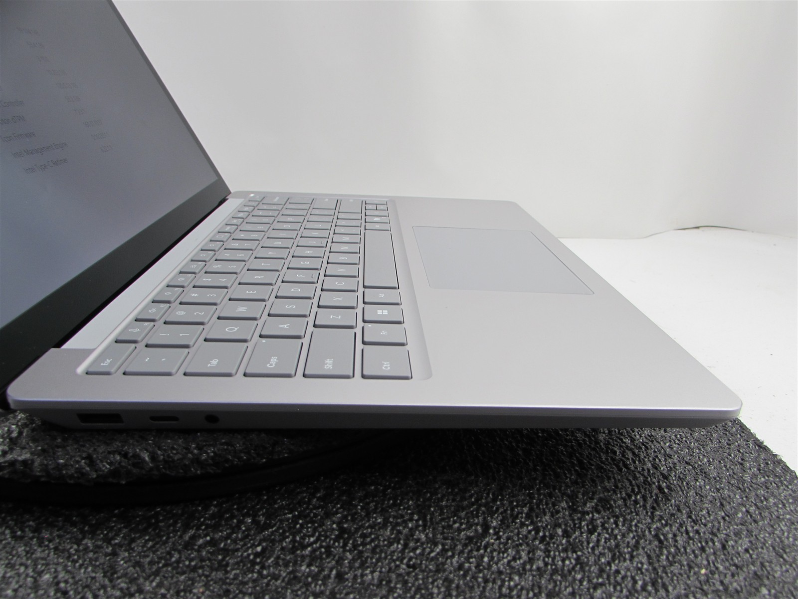 SURFACE SURFACE LAPTOP 6 CORE ULTRA 7 165H 512GB SSD 16GB RAM WIN 11 PRO