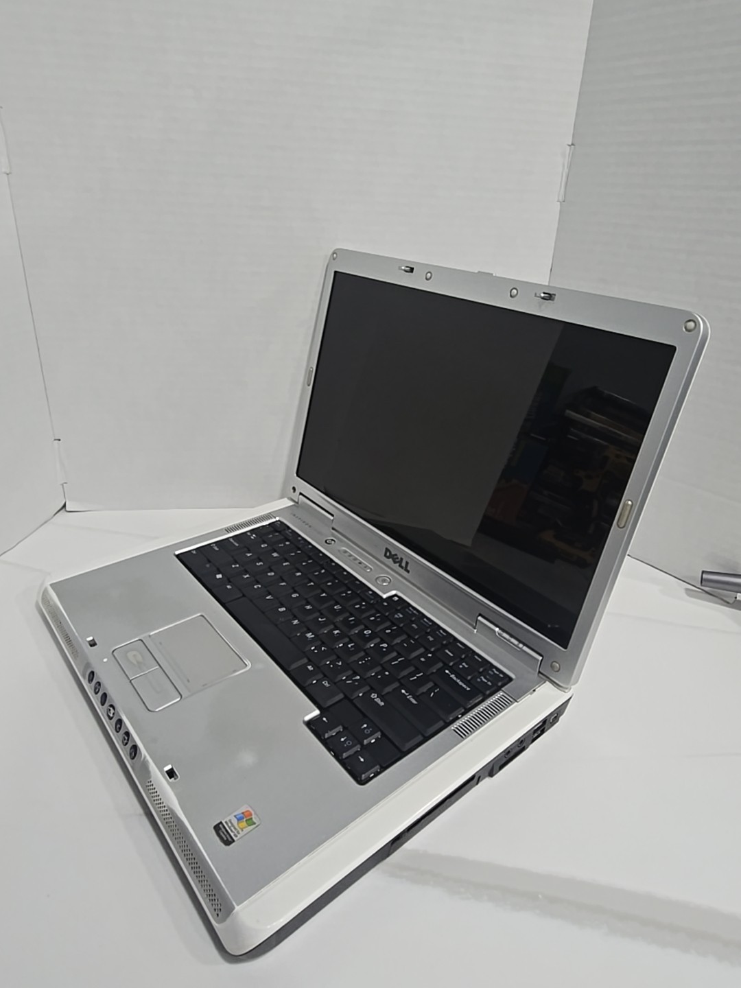 🔥 Dell Inspiron E1505 Retro Laptop Windows XP Pro Intel 1.66GHz Duo Core TESTED