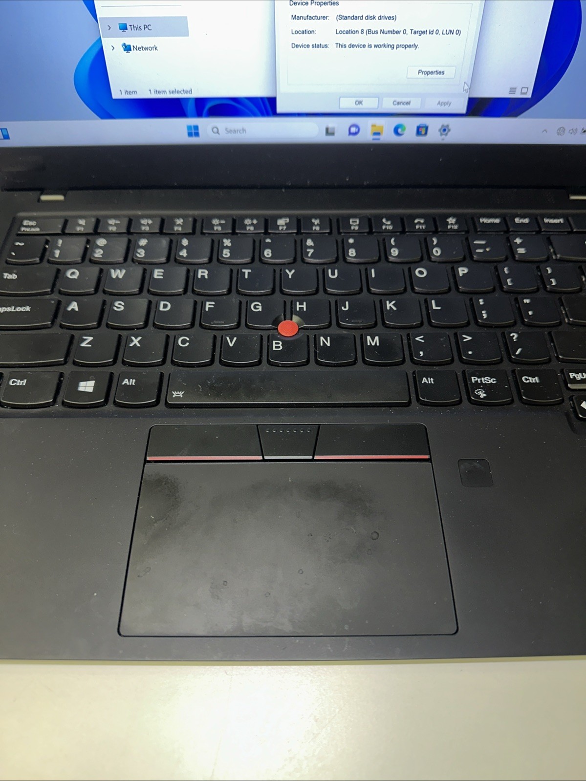 Lenovo ThinkPad X1 Carbon 8th Gen 14″ i7-10610U, 16GB RAM, 512GB SSD, Win 11 Pro