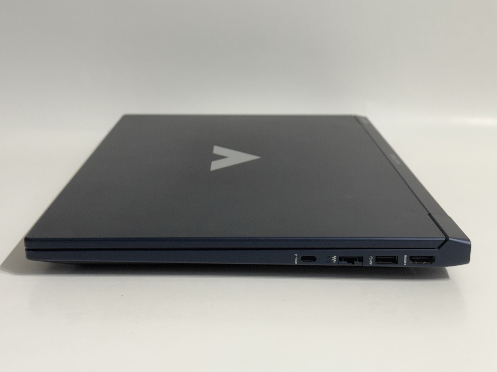 HP Victus Gaming Laptop 15 144Hz FHD i5-12450H 16GB RAM 1TB SSD RTX 3050
