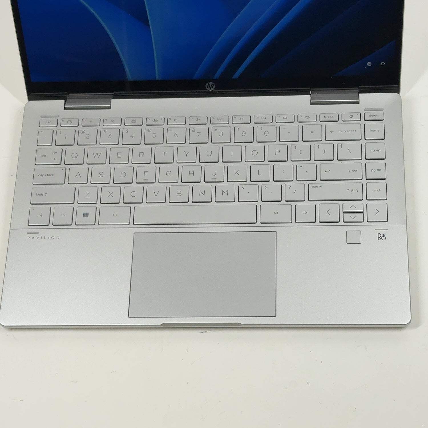 HP Pavilion x360 14-ek0033dx 14″ i5-1235U 1.3GHz 8GB RAM 512GB SSD