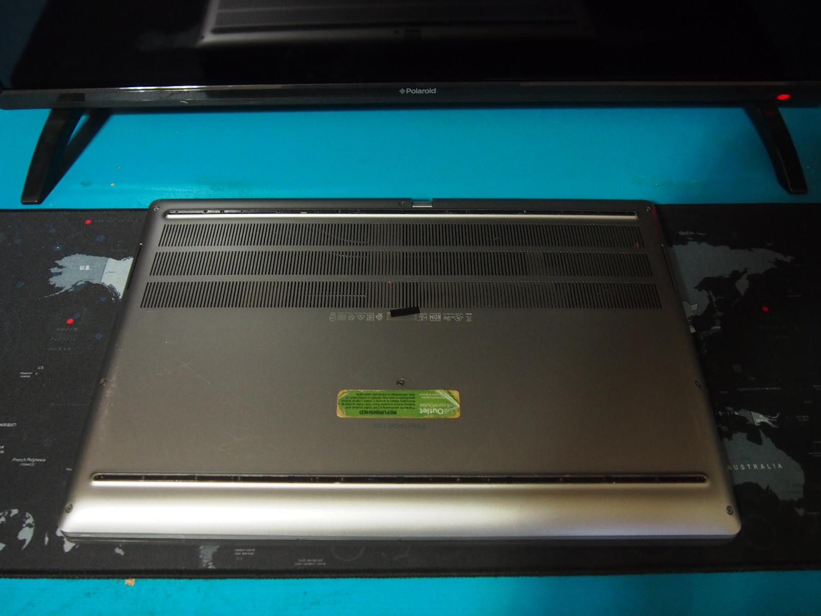Dell Precision 7750 I9-10885H RTX QUADRO 4000 (Read)