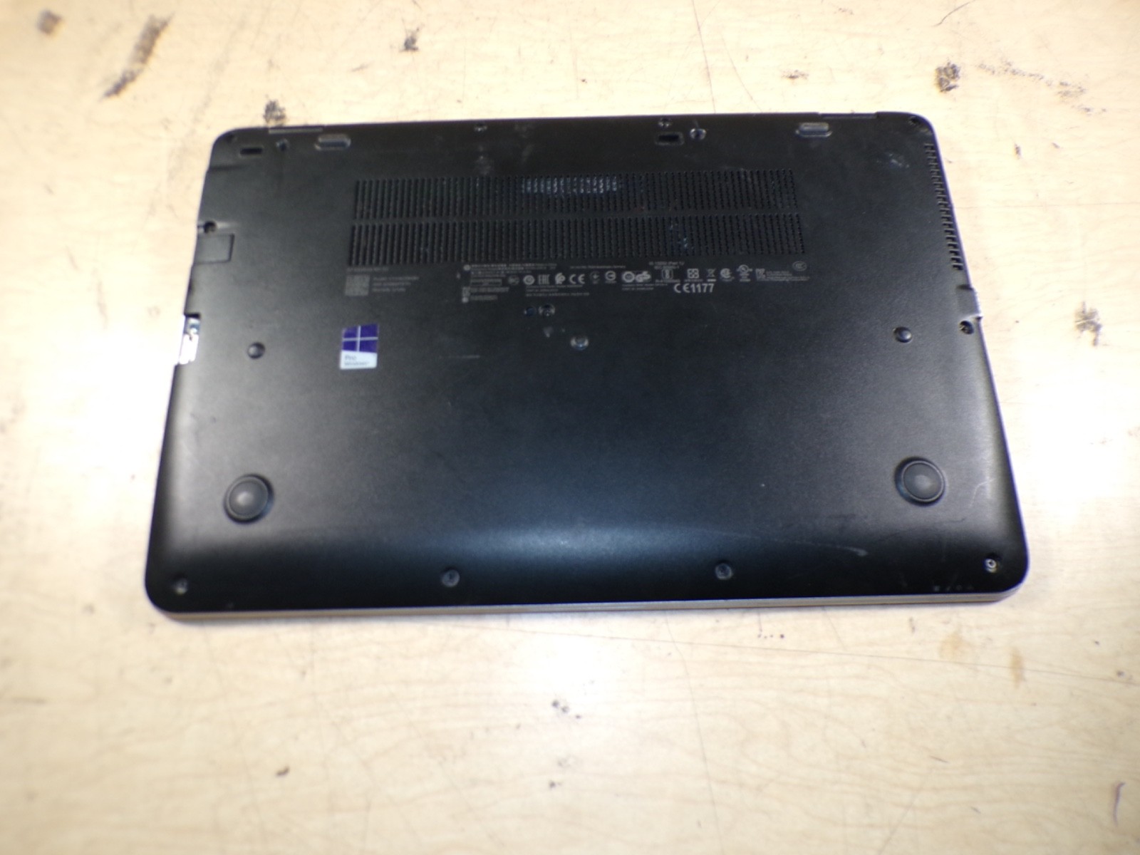 HP ELITEBOOK 850 G3 INTEL CORE I5-6200U 2.30GHZ 8GB RAM **NO HD/ NO CADDIE