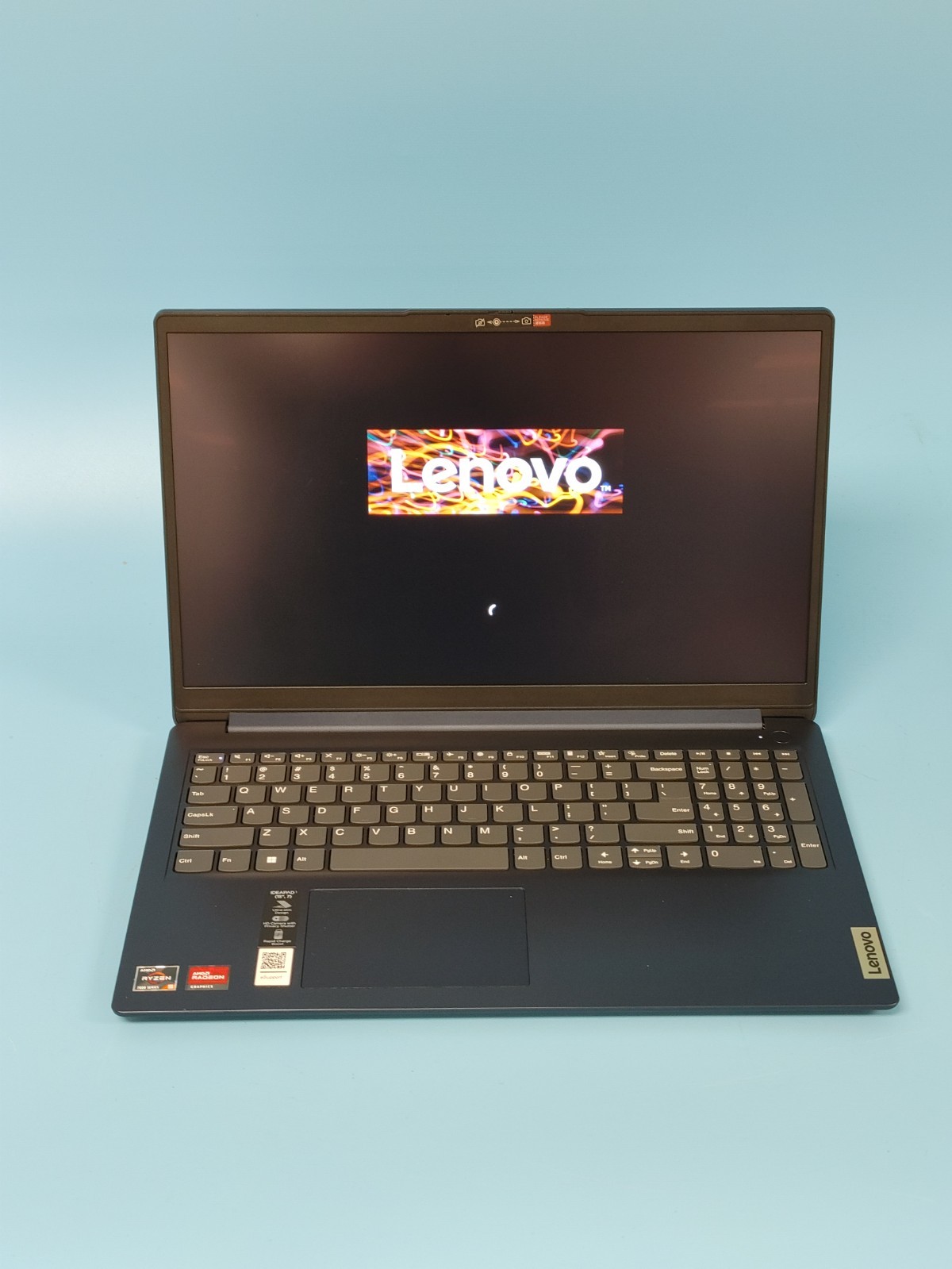 Lenovo IdeaPad 1 15AMN7 15.6″ Ryzen 5 7520U 2.8GHz 8GB DDR5 256GB SSD