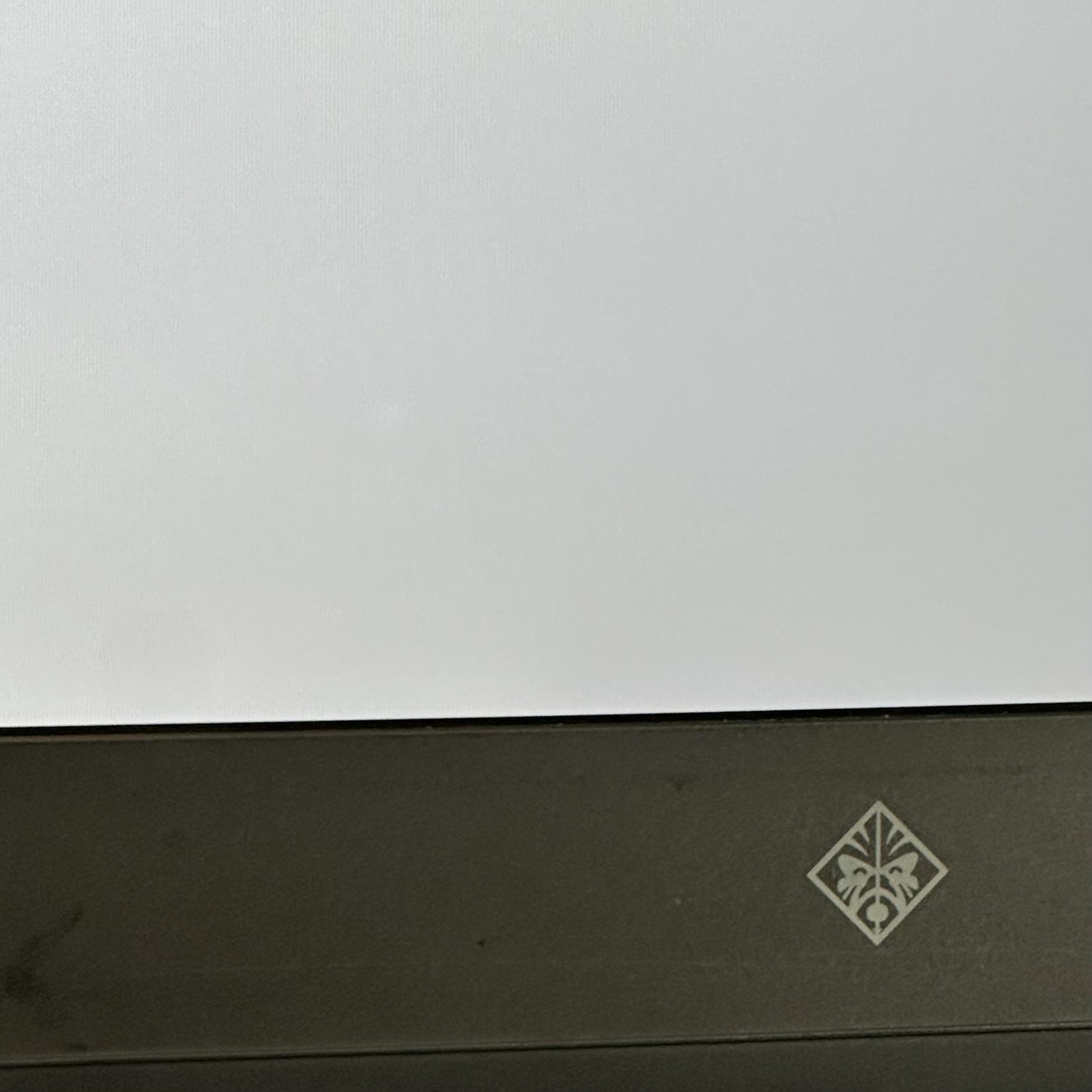 HP Omen 17 FHD i7-10750H 2.60GHz 16GB 256GB SSD/1TB HDD GTX 1660 Ti Good