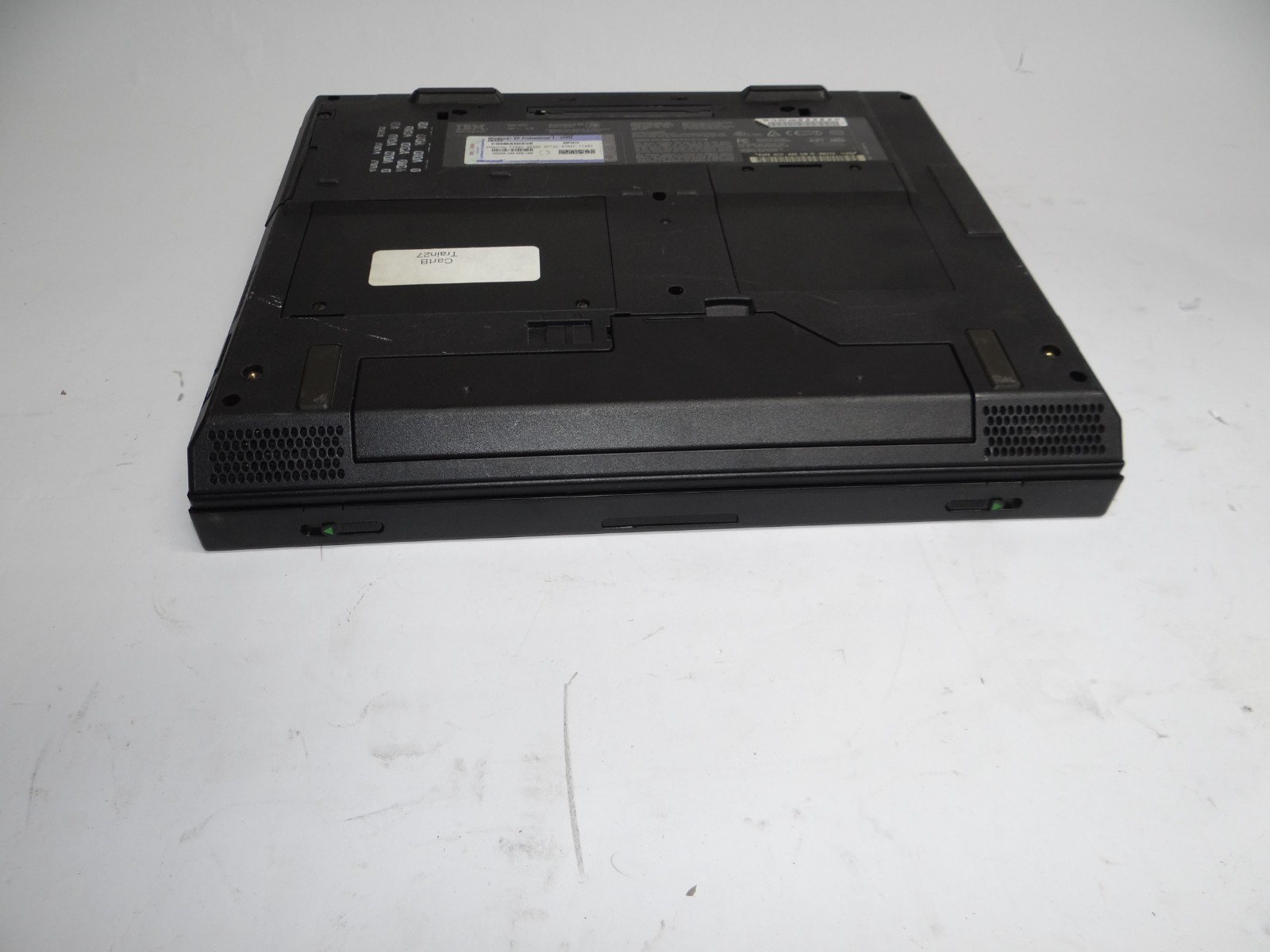 Vintage IBM ThinkPad A31 Type 2652 Laptop Boots to BIOS