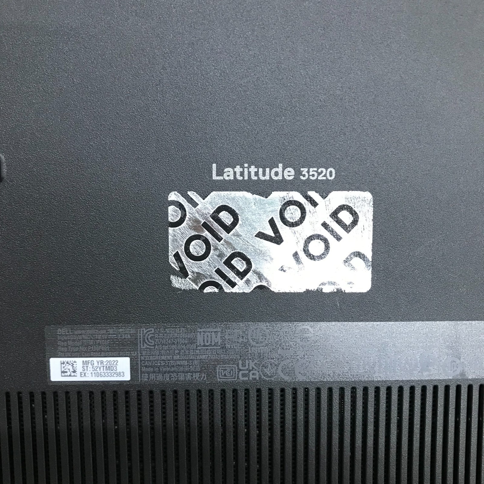 Dell Latitude 3520 15.6″ i5-1135G7 2.4GHz 8GB RAM 256GB SSD (Windows 11 Pro)