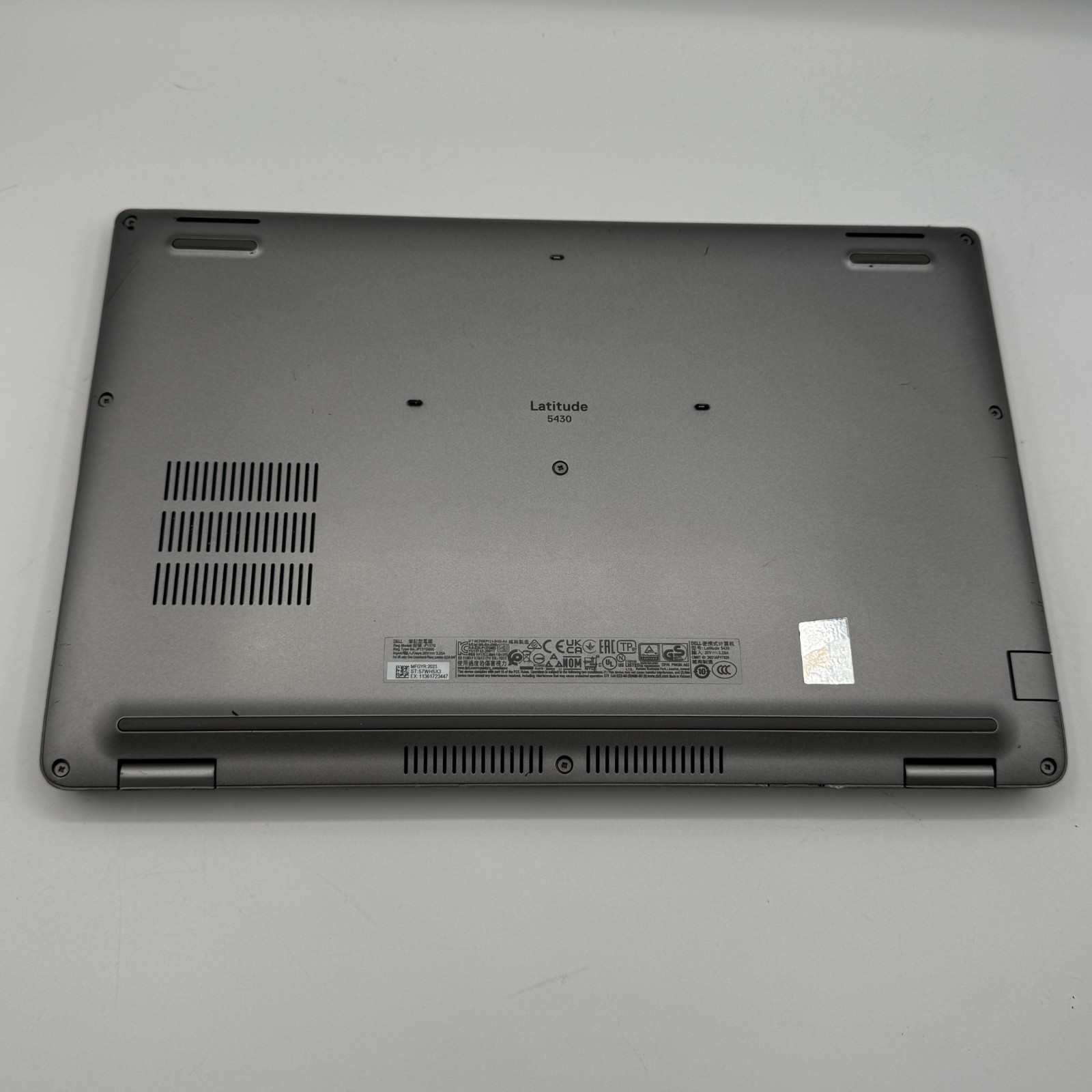 Laptop Dell Latitude 5430 14″ i7-1255U 12th Gen 1GB 512GB SSD Win11 81% Battery
