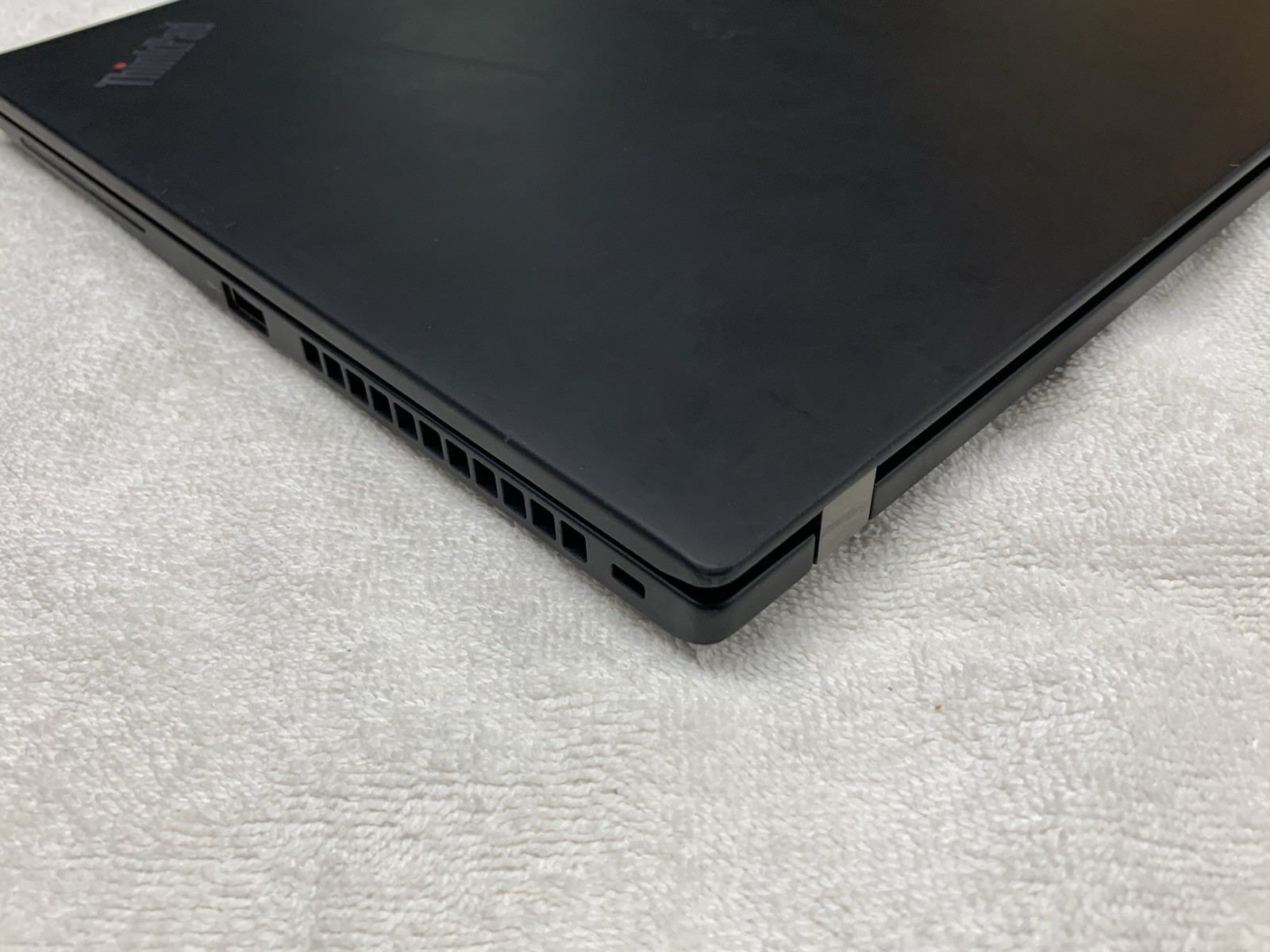 Lenovo Thinkpad T14s Gen. 4 14″ Laptop (Intel Core i7-1355U 16GB RAM 1TB)