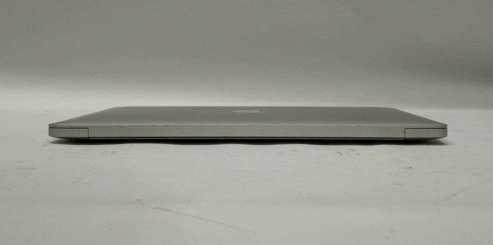 Apple Macbook Air A2337 13.3″ M1 2020 8GB RAM 128GB NVMe Mac OS Seqouia WH898*!