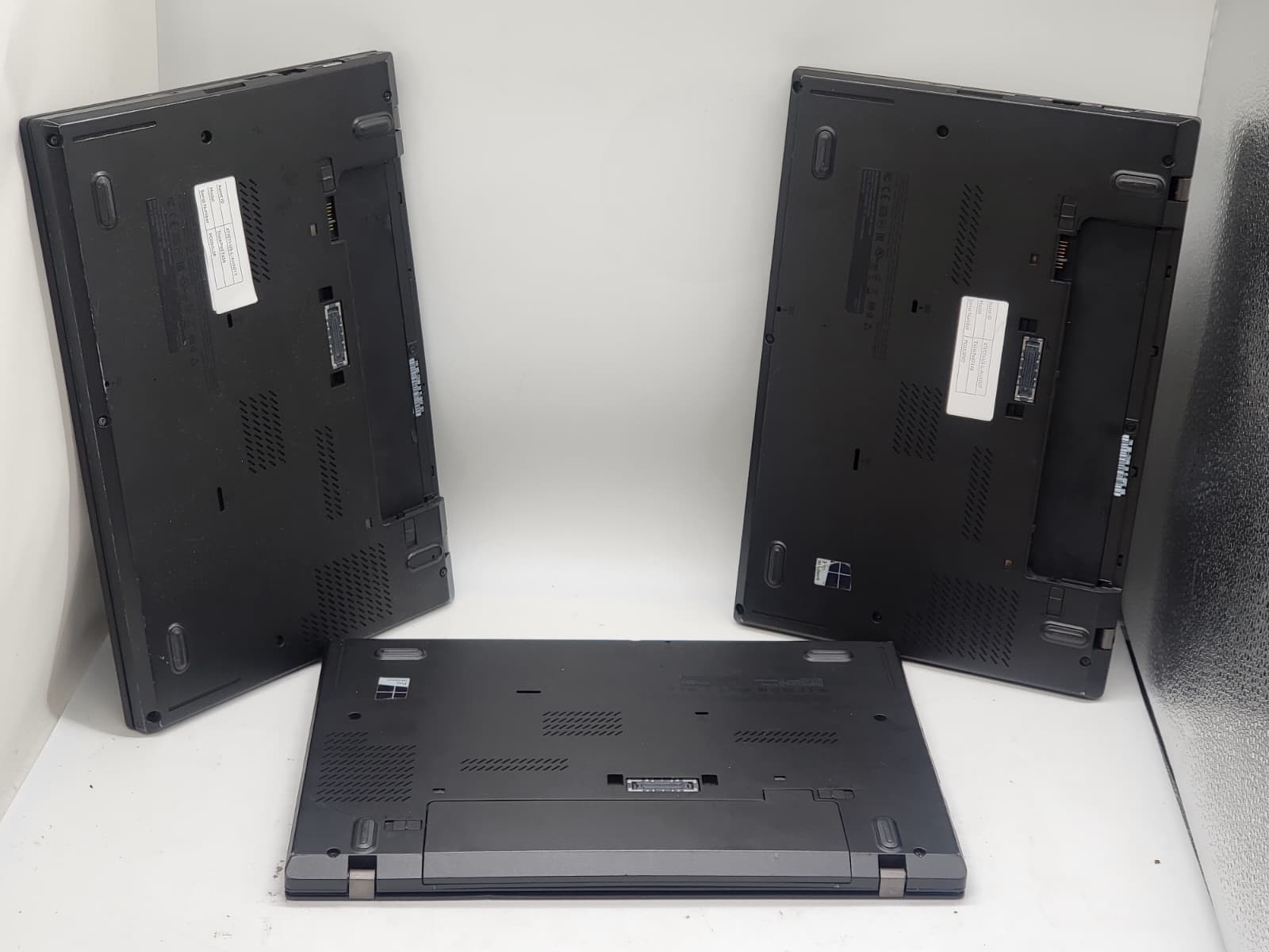 LOT OF 3 Lenovo ThinkPad T450s 14” 4GB RAM NO SSD BOOTED TO BIOS AS IS READ