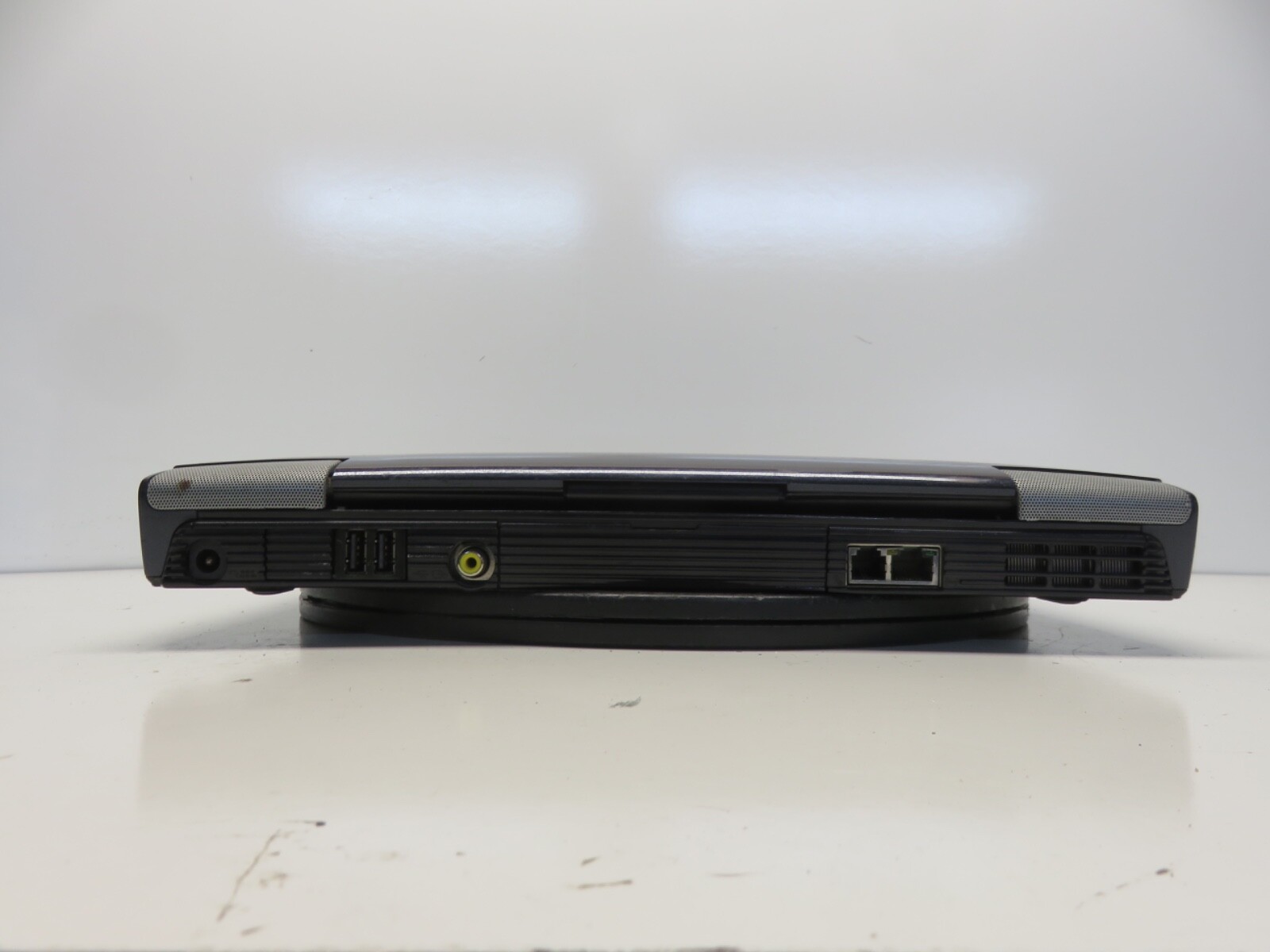 Toshiba Satellite Pro M10-S405 Pentium M 1.4GHz 512 MB NO HDD No Batt