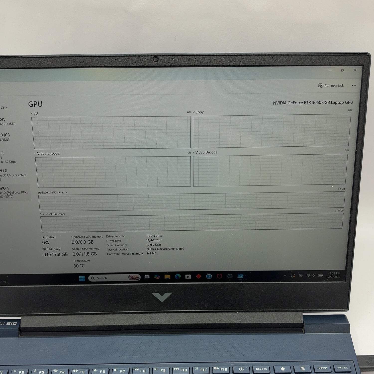 Broken HP Victus Gaming i5-13420H 24GB RAM 512GB SSD RTX 3050 Mousepad Stuck