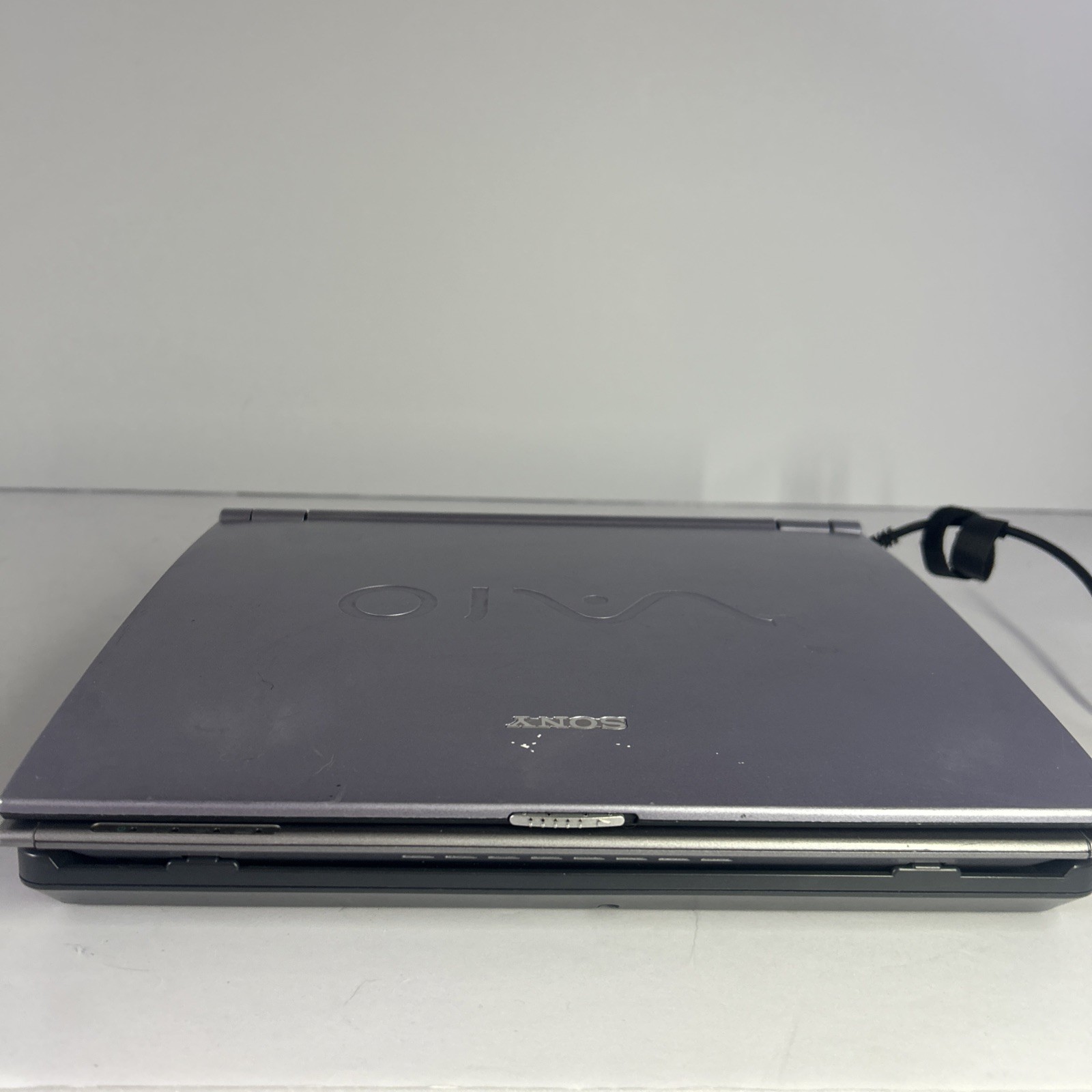 Sony Vaio PCG-R505JSP Laptop With Docking Station Tested And Boots No Power Cord