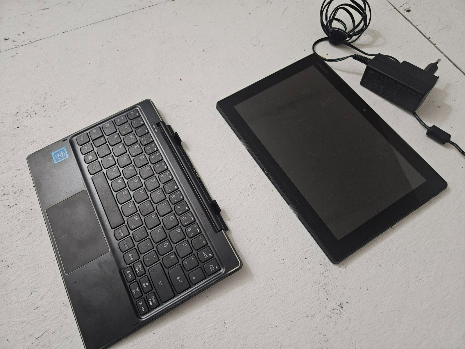 Lenovo Ideapad MIIX 310-10ICR – Tested and Working