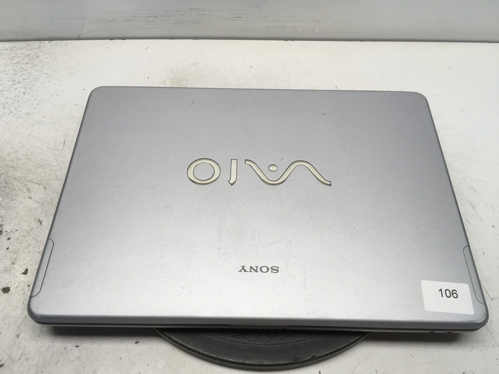 Sony Vaio VGN-FS940 Intel Pentium M 740 1.73GHz 512 MB NO HDD No Batt
