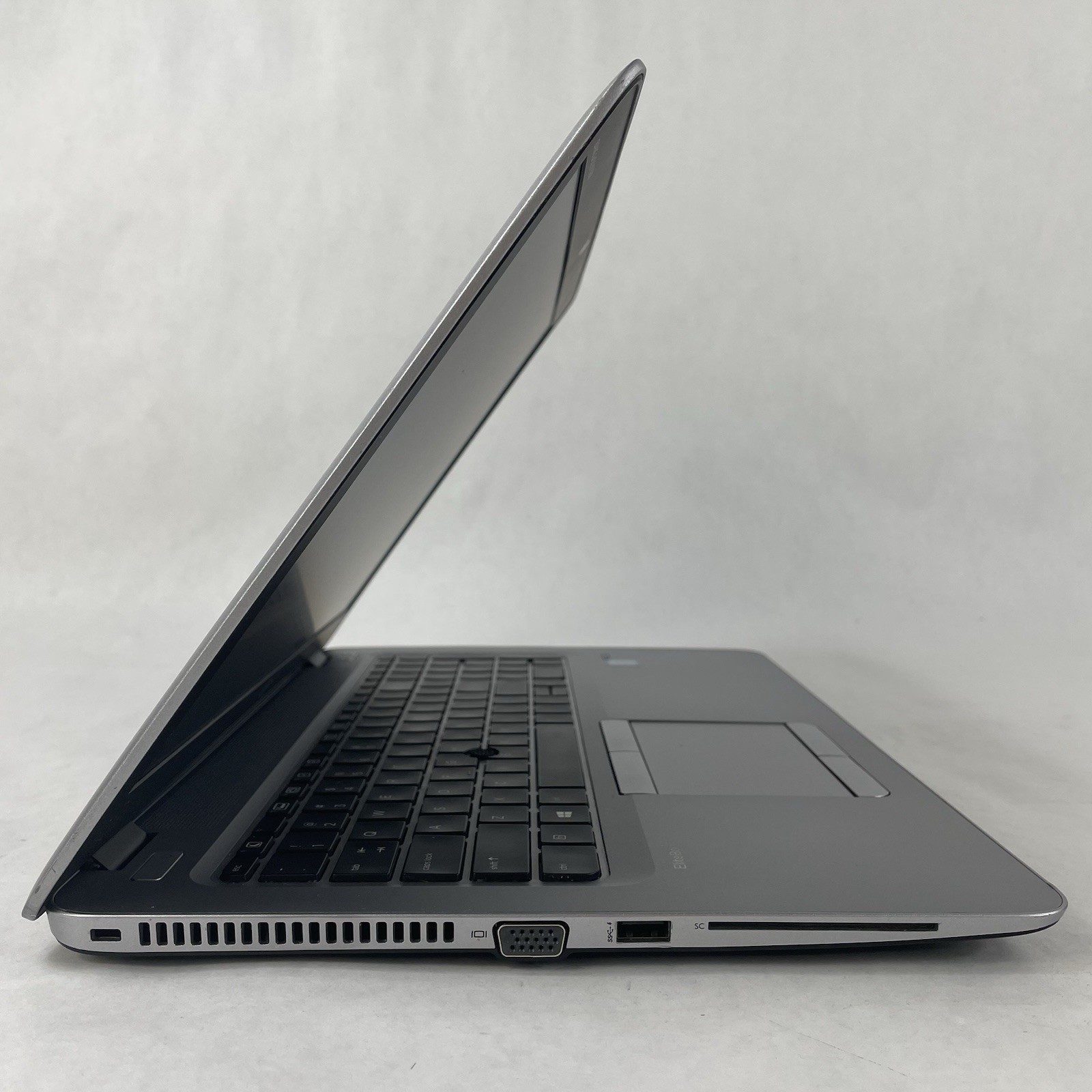 HP EliteBook 850 G3 15.6″ i7-6600U 2.60 GHz 16 GB RAM No SSD/OS/AC – Bad Bottom
