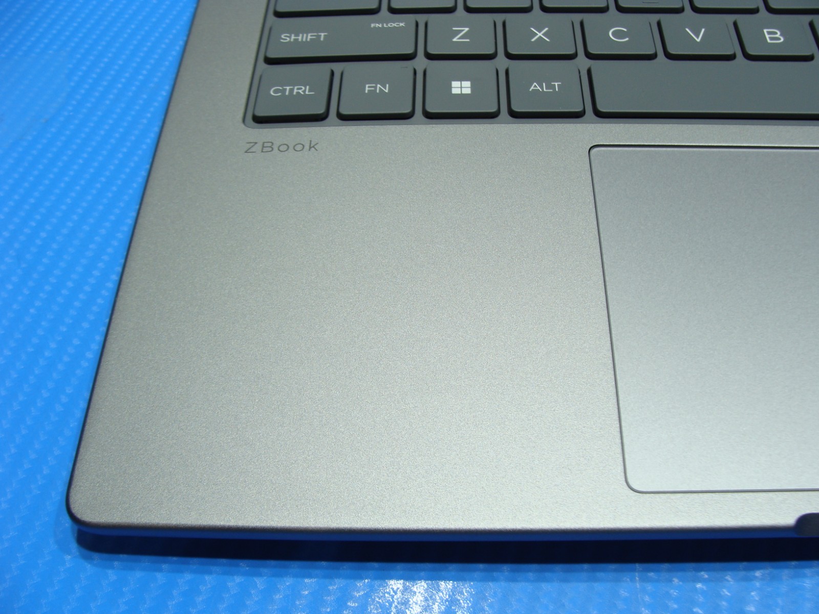 2026 HP ZBook 8 G1i Mobile Workstation 14″FHD+ Ultra 7 265H 2.1GHz 16GB 512GB