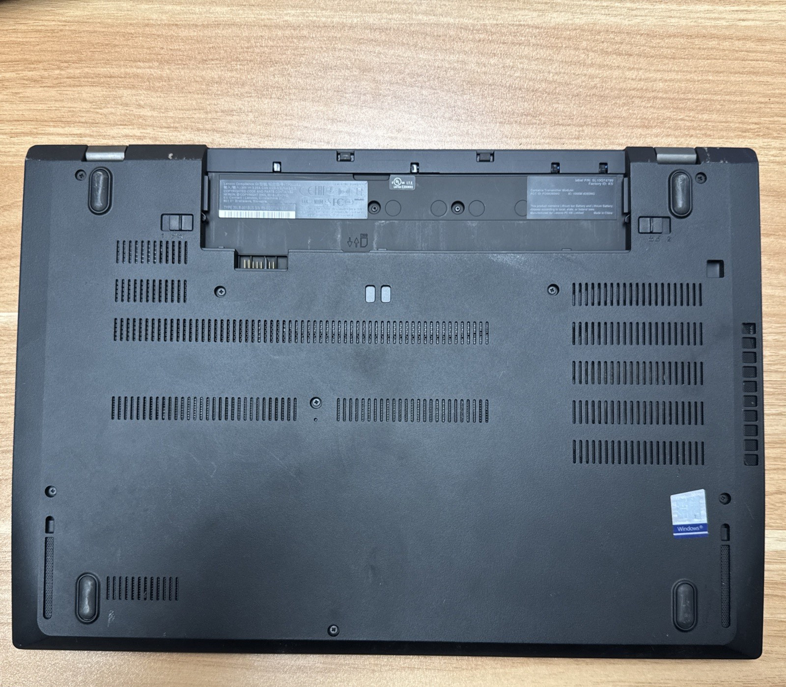 Lenovo ThinkPad P52s i7-8650U 512GB 16GB Ram Touchscreen Laptop W11P
