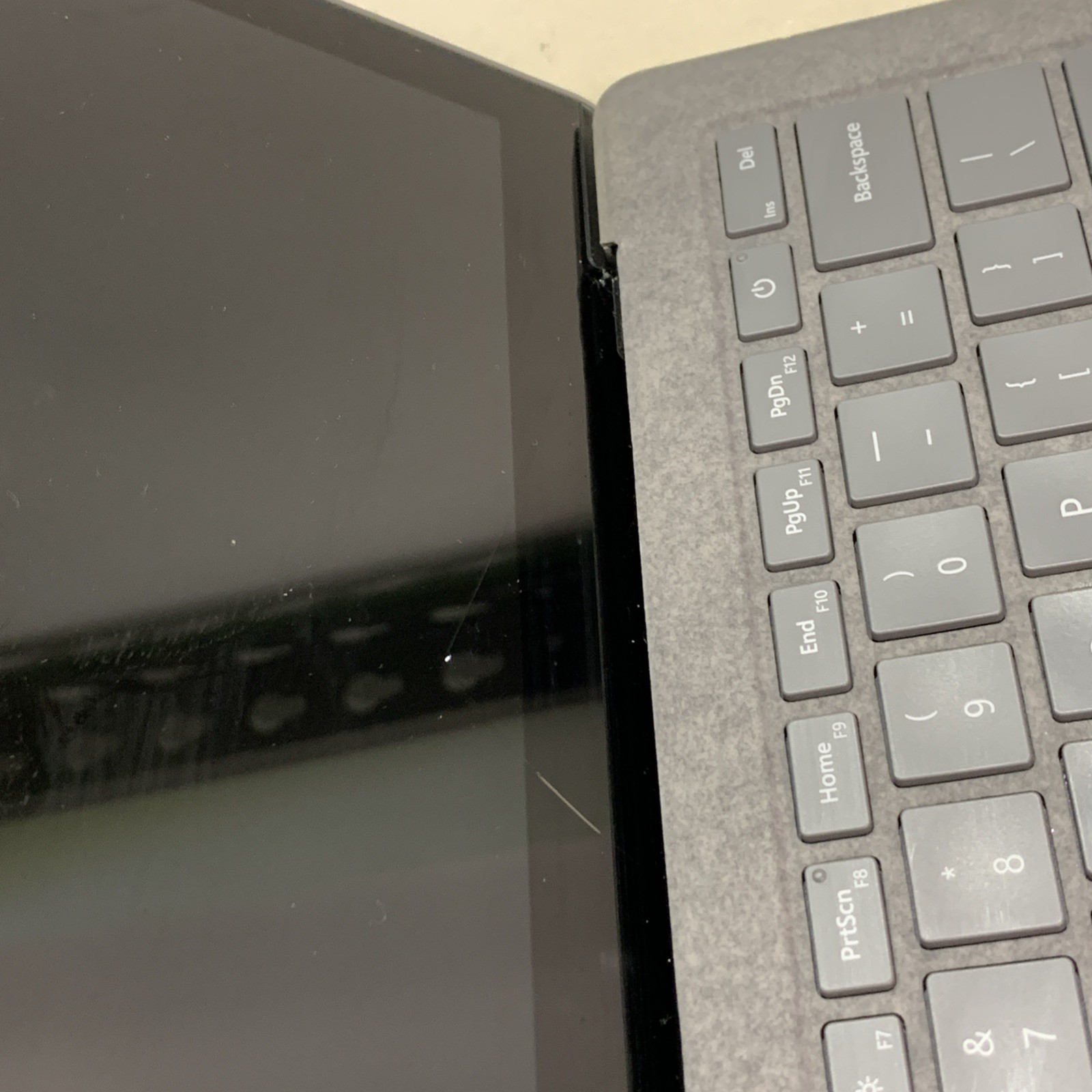 Microsoft Surface Laptop 4 i5-1145G7 8GB RAM 256GB SSD Win11 Pro | READ DESC