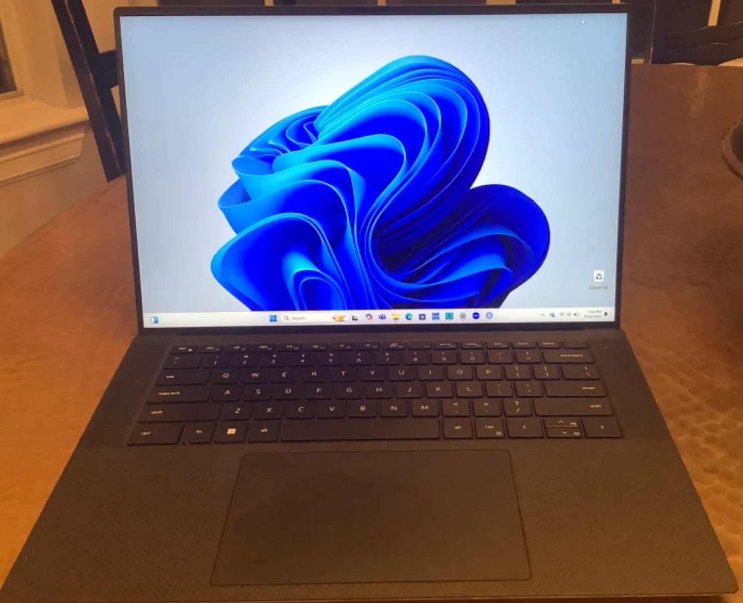 Dell XPS 15 9520 i7-12700H 512GB SSD, 16GB DDR5 Memory RTX 3050 15.6″ FHD