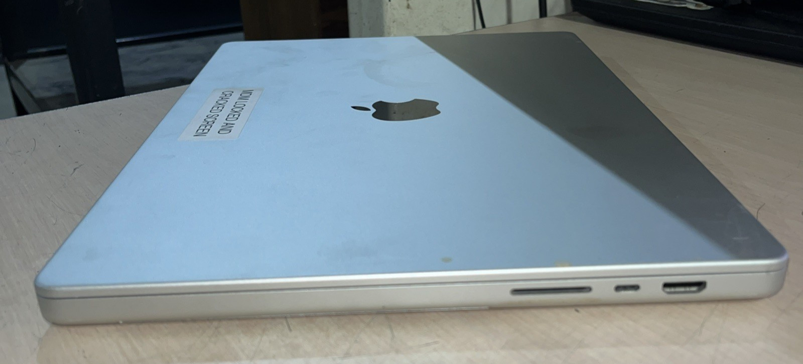 APPLE MACBOOK PRO “M1″ 10 CPU/16 GPU 16” 3.2GHZ 16GB RAM 512SSD