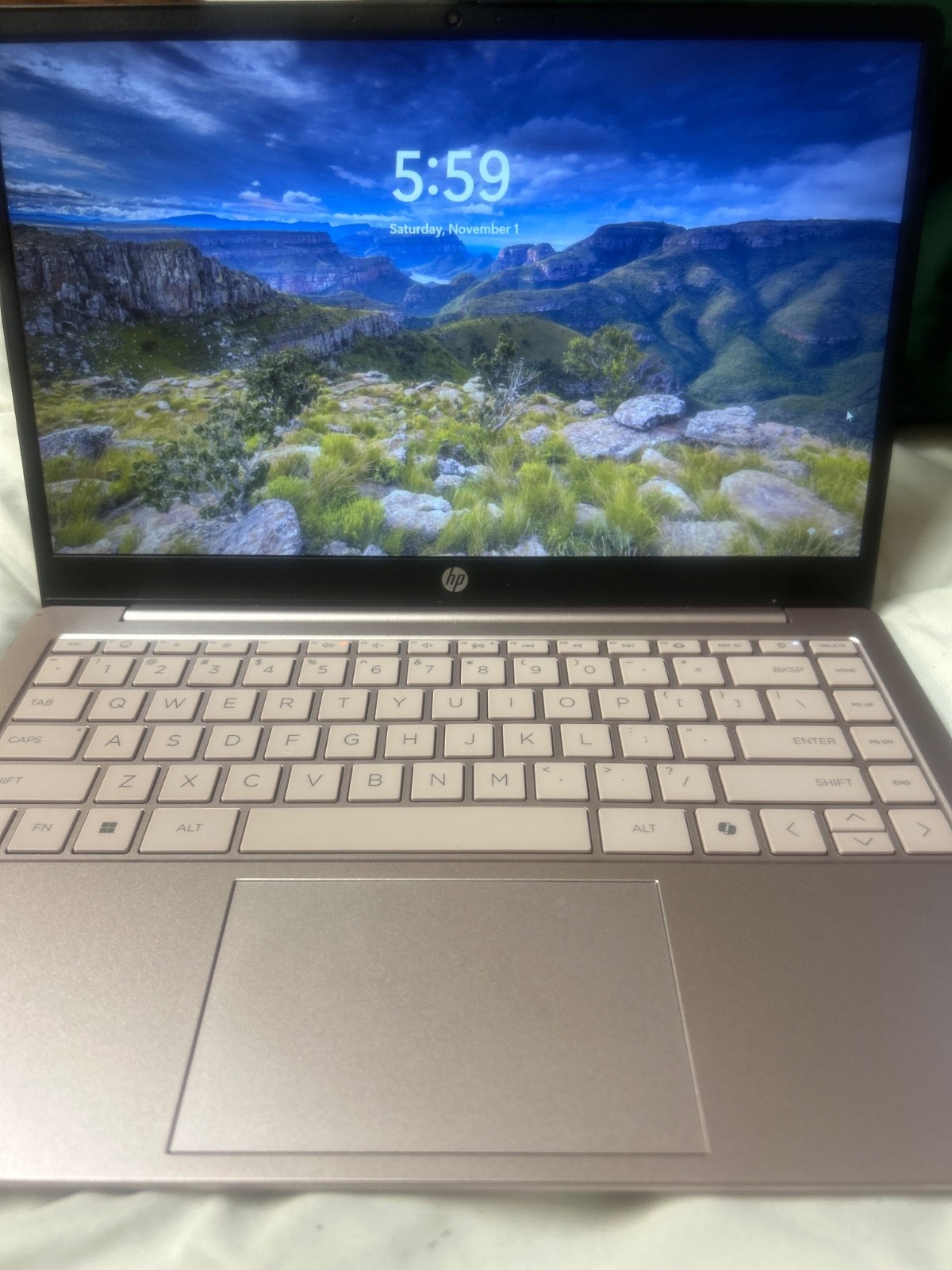 HP Pink 14inch PC Laptop 128GB Storage