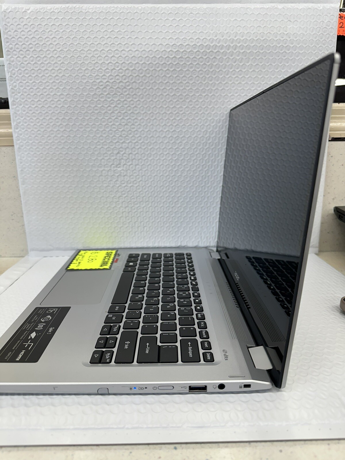 Acer Spin 3 Series 14” AMD Ryzen 3 8GB SSD No Charger