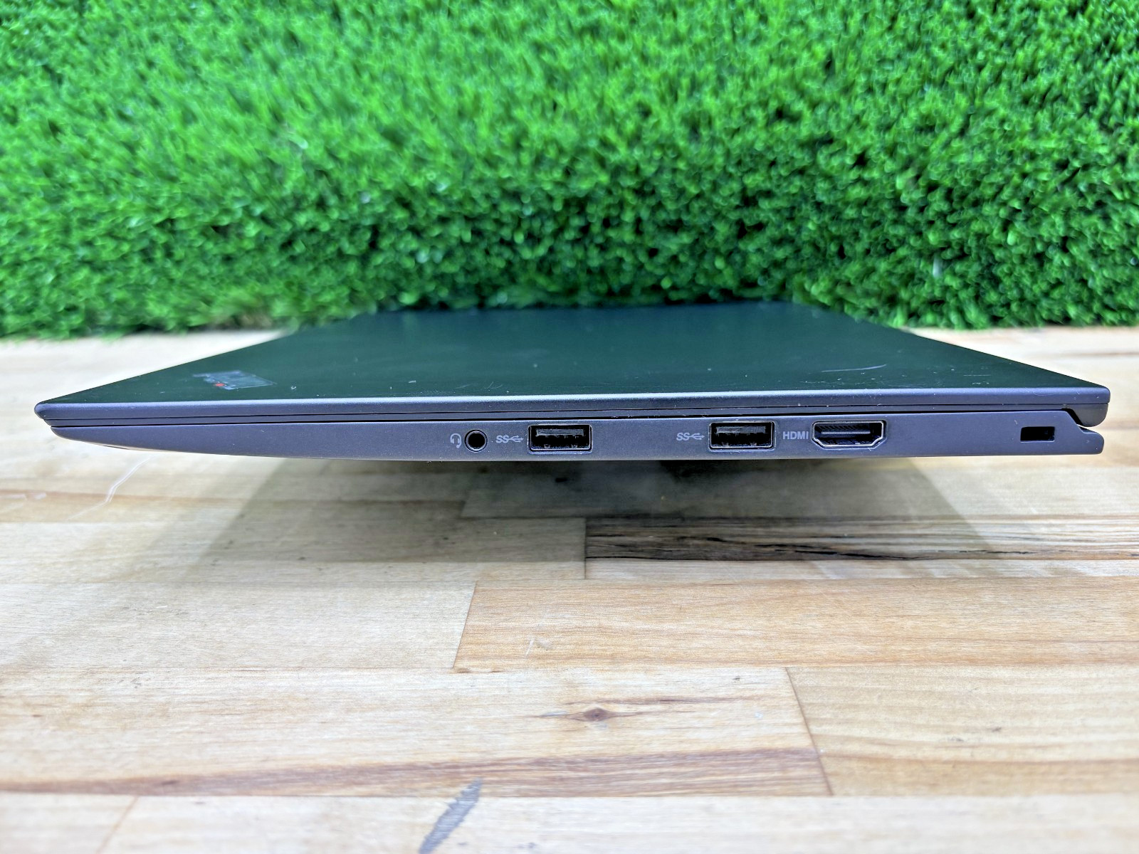 Lenovo ThinkPad x1 Carbon G 4 i7-6th Gen 2.60GHz 16GB RAM 256GB SSD Win 11 Pro*
