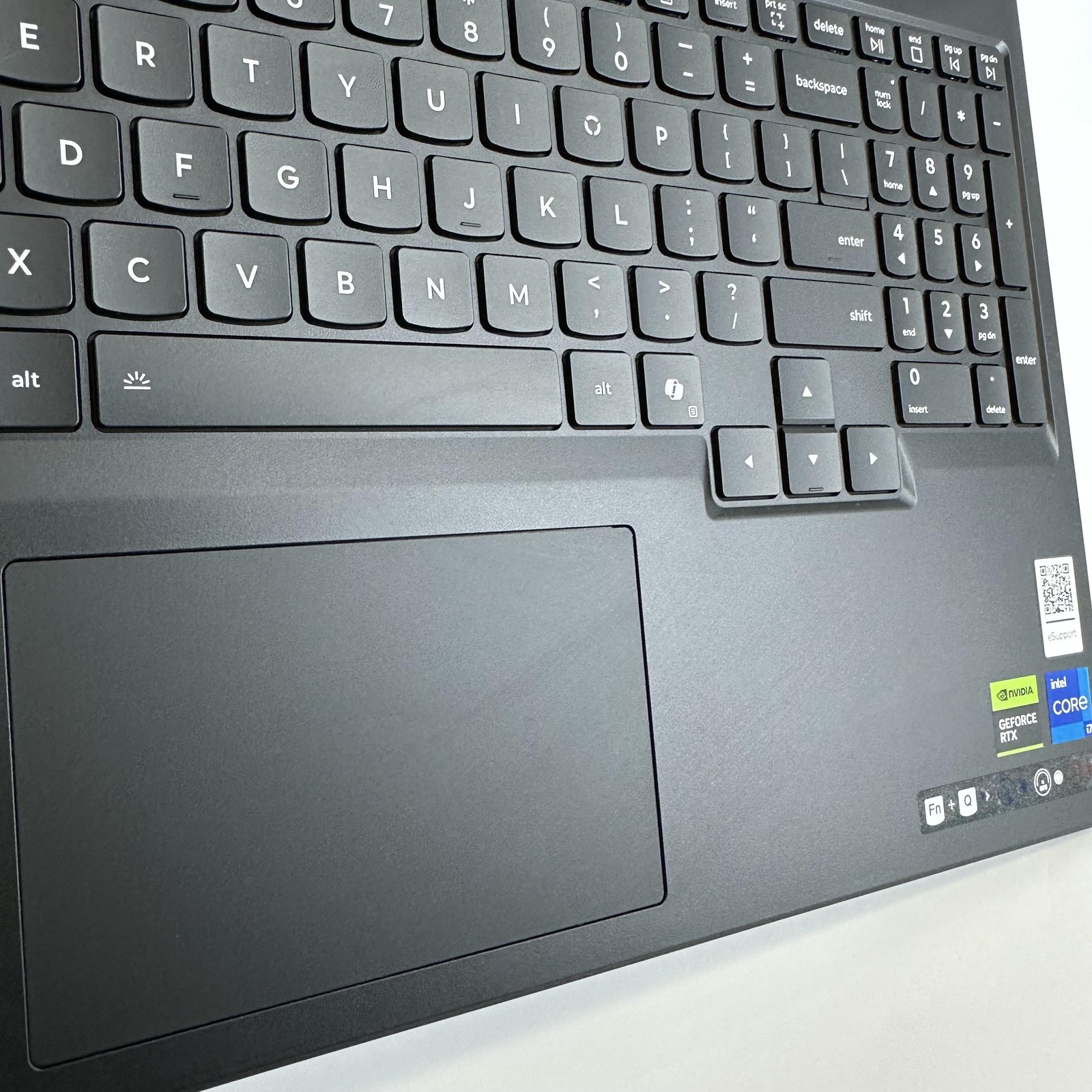 Lenovo Legion 5i Gen 10 15 165Hz QHD+ 2.1 GHz i7-14700HX 16GB 1TB SSD RTX 5070