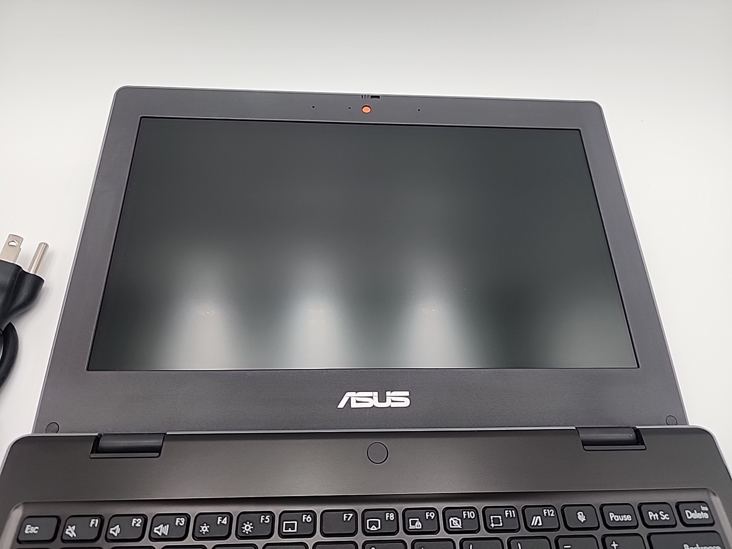 Asus BR1100CK 11.6” HD Laptop Intel Celeron N4500 4GB DDR4 RAM 64GB