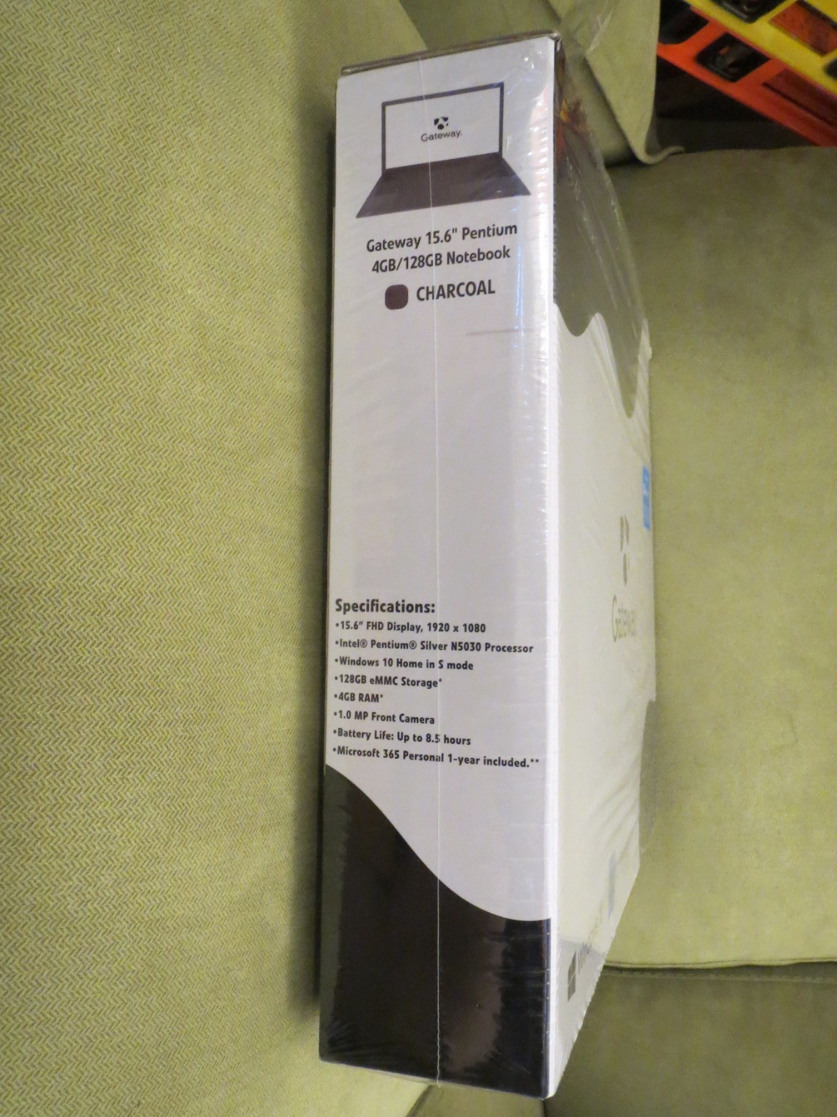 Gateway (Cow Theme) 15.6 inch Ultra Slim Notebook GWTN156-BK, EMPTY BOX ONLY