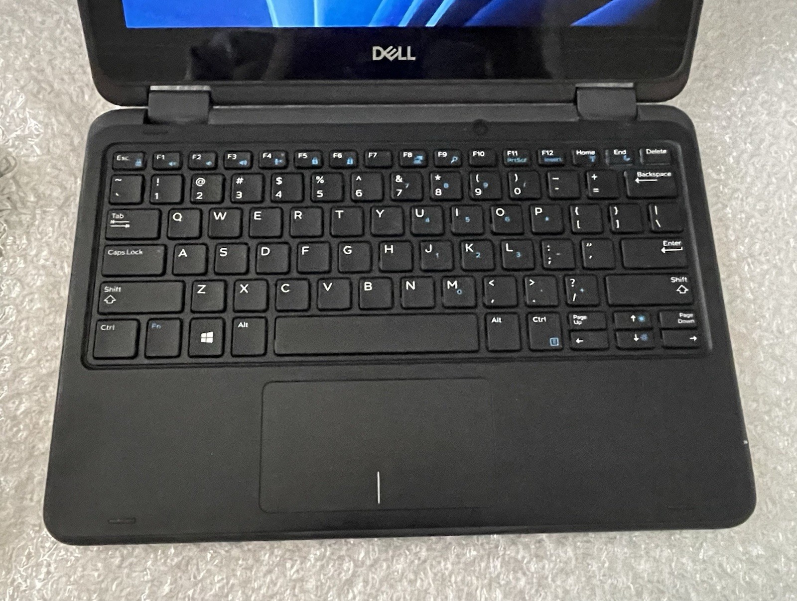 DELL Latitude 3190 Laptop 2in1 11.6″ Intel N5030 8GB RAM 256 GB SSD HDMI Windows
