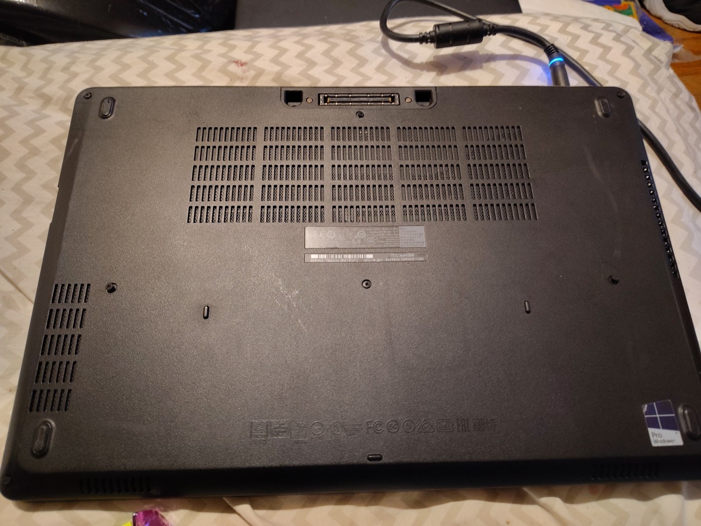 Dell Latitude E5570 i5-6200U 2.30GHz 8GB RAM (No Drive)