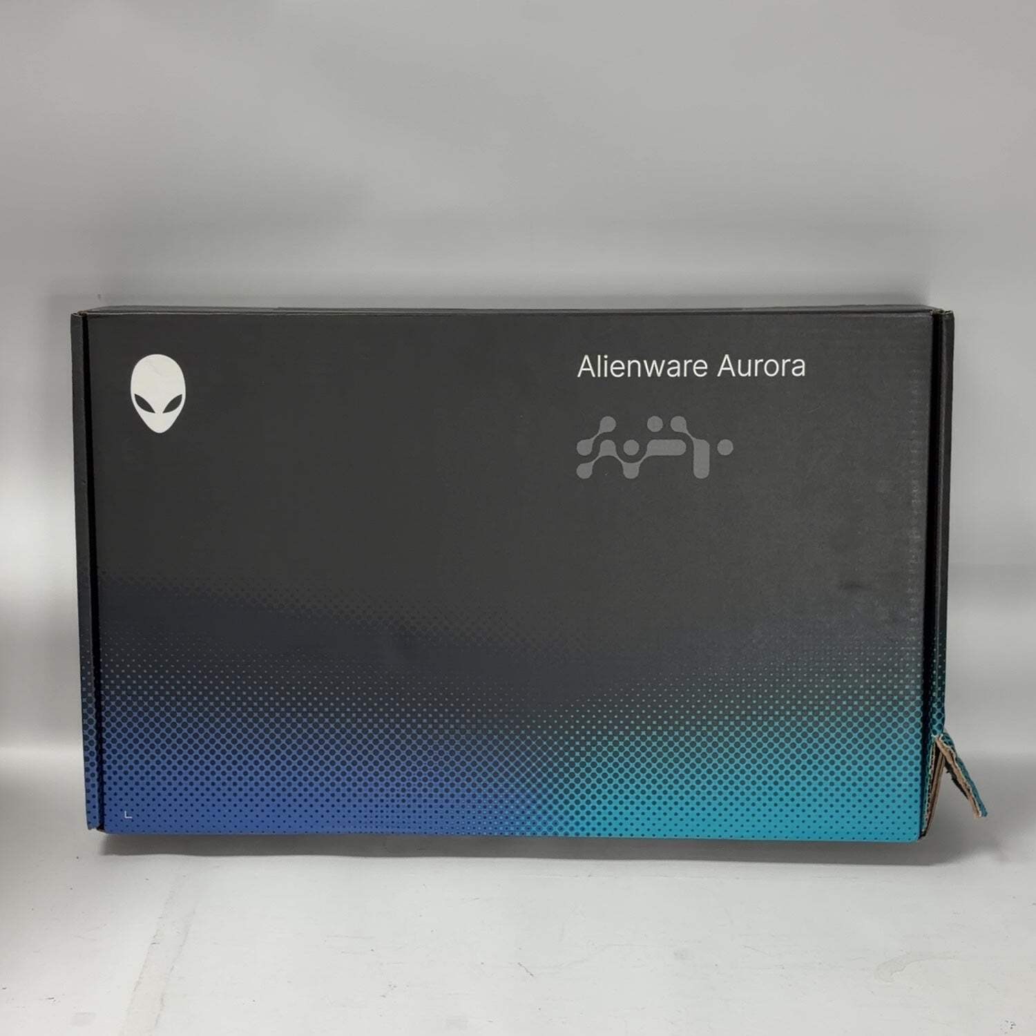 New Alienware 16 Aurora AC16250 16″ Core 7 240H 2.5GHz 16GB RAM 1TB SSD RTX 5050