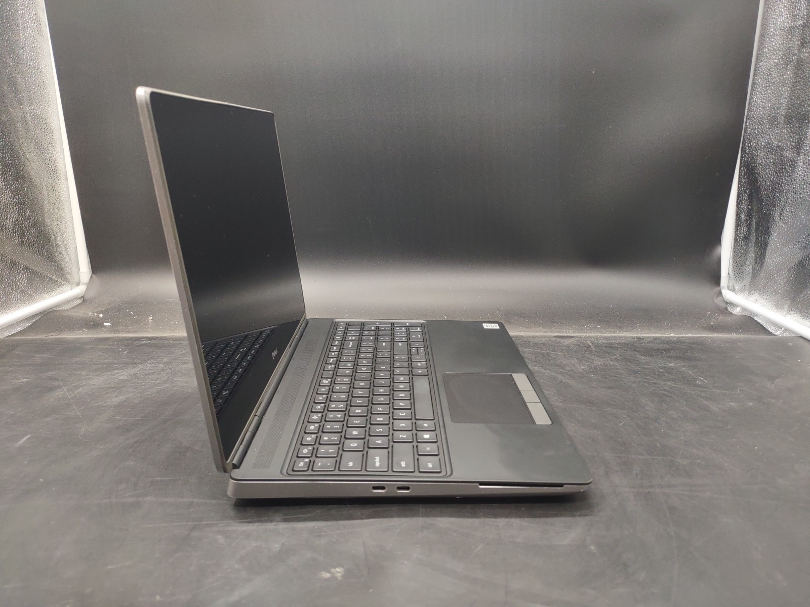 Dell Precision 7550 i7 10850H @ 2.70GHz 32GB NO NVME NO OS