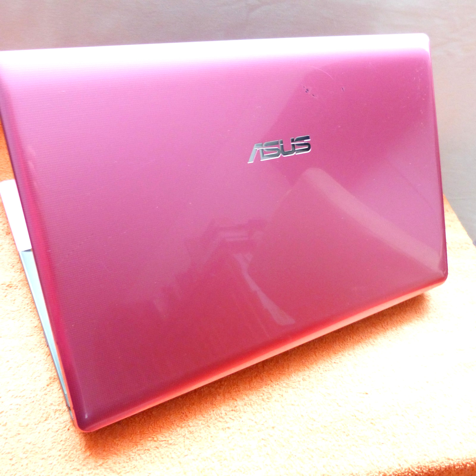Asus K55 Pink Lady 15″ l 16GB RAM NEW l SSD Windows 11 l TURBO i5 GeForce