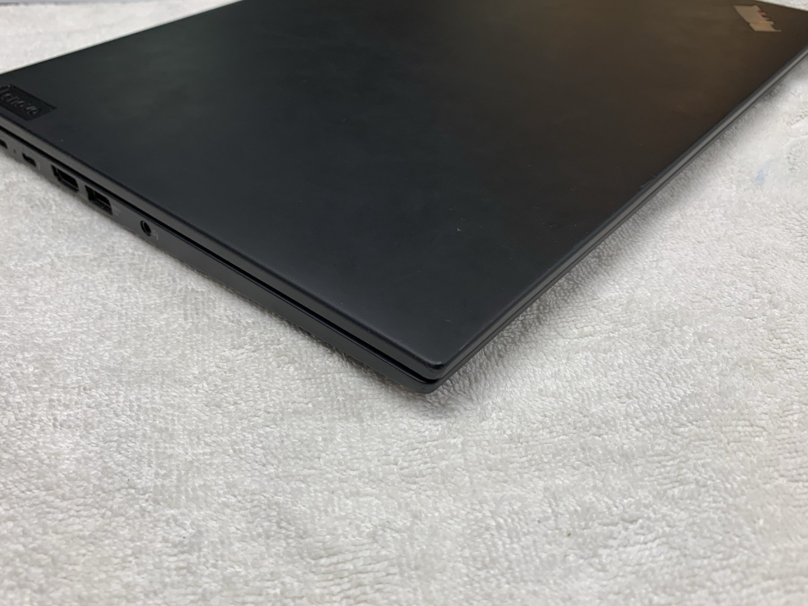 Lenovo Thinkpad T14s Gen. 4 14″ Laptop (Intel Core i7-1355U 16GB RAM 1TB)