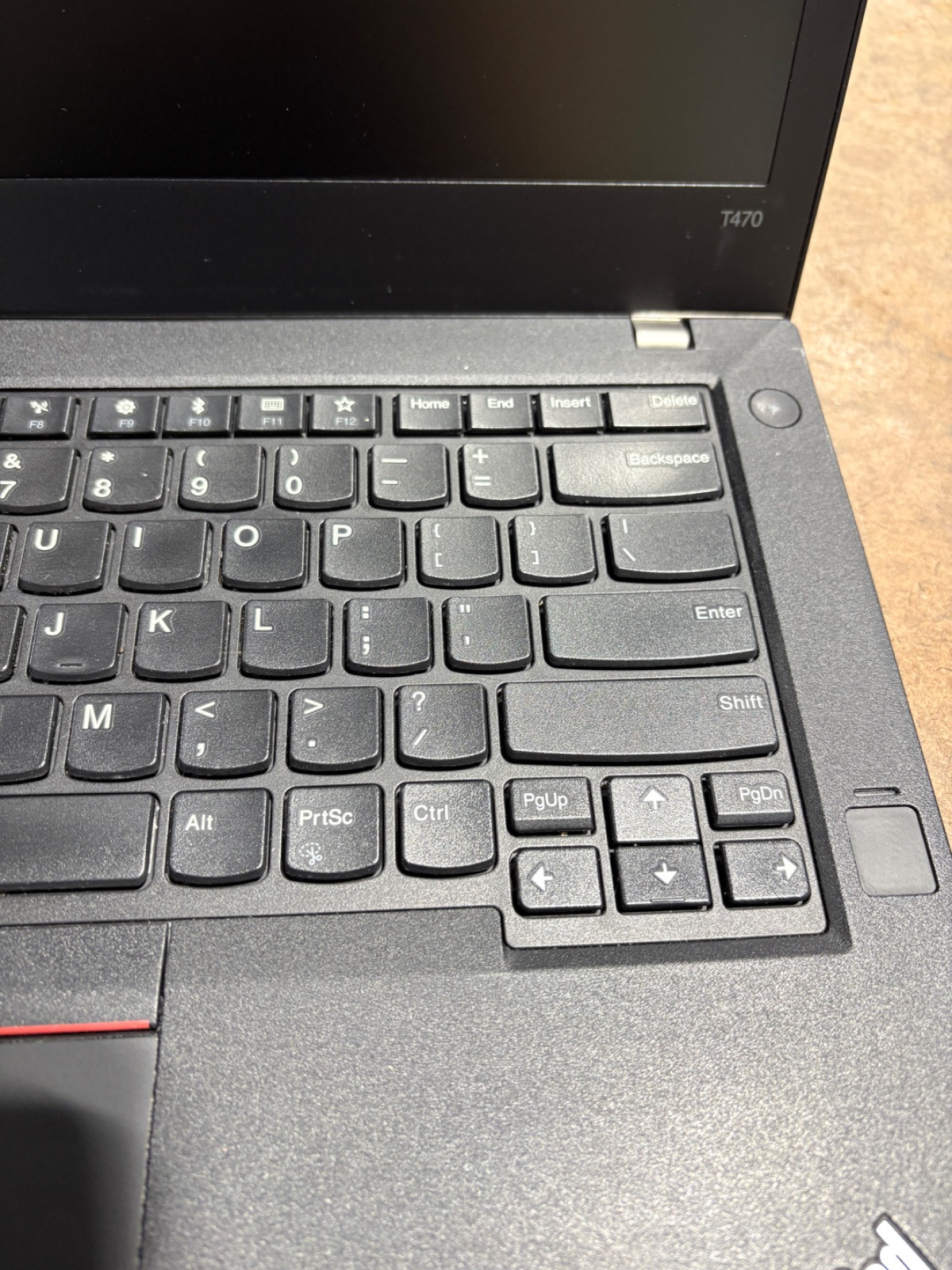 Lenovo ThinkPad T470 14″ FHD i5-6200U 8GB RAM 256GB SSD No OS No Charger