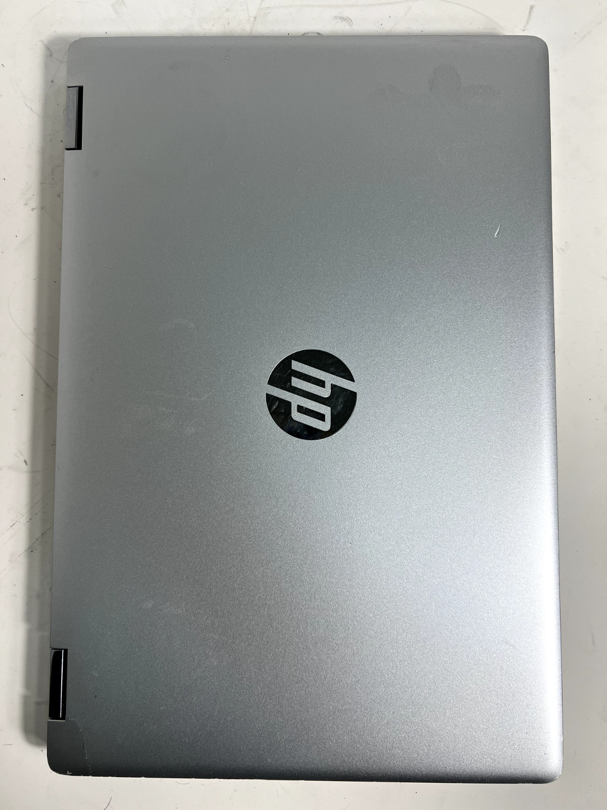 2-in1 HP Pavilion x360 Convertible 15″ i5-10210U 1.6GHz 16GB RAM 256GB SSD Win11