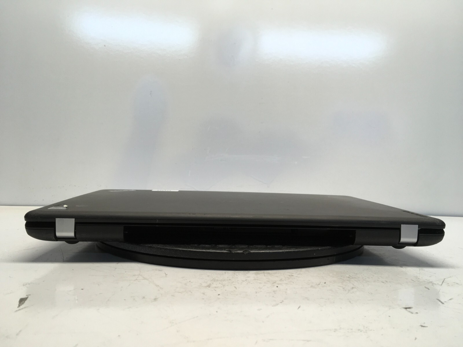 Lenovo ThinkPad E550 Intel i3-4005U 1.7GHz 4 GB NO HDD