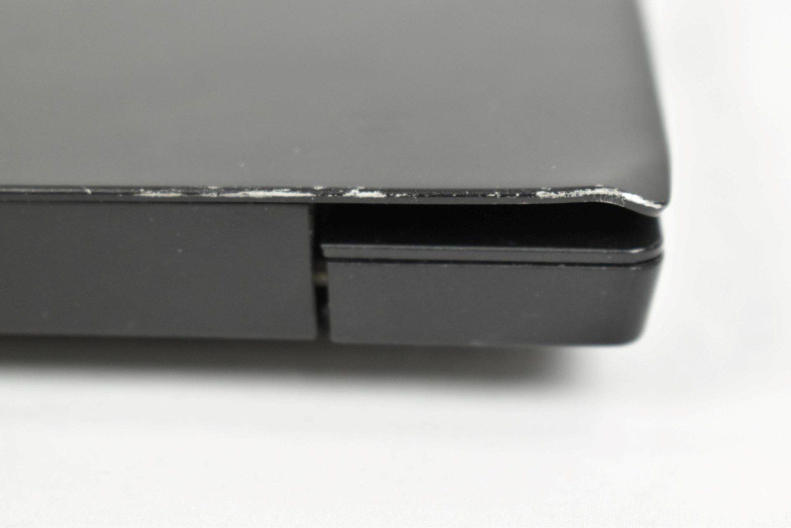 Lenovo Thinkpad E15 i5-10210U 1.6GHz 16GB 256GB SSD 15.6″ No OS *See Details*