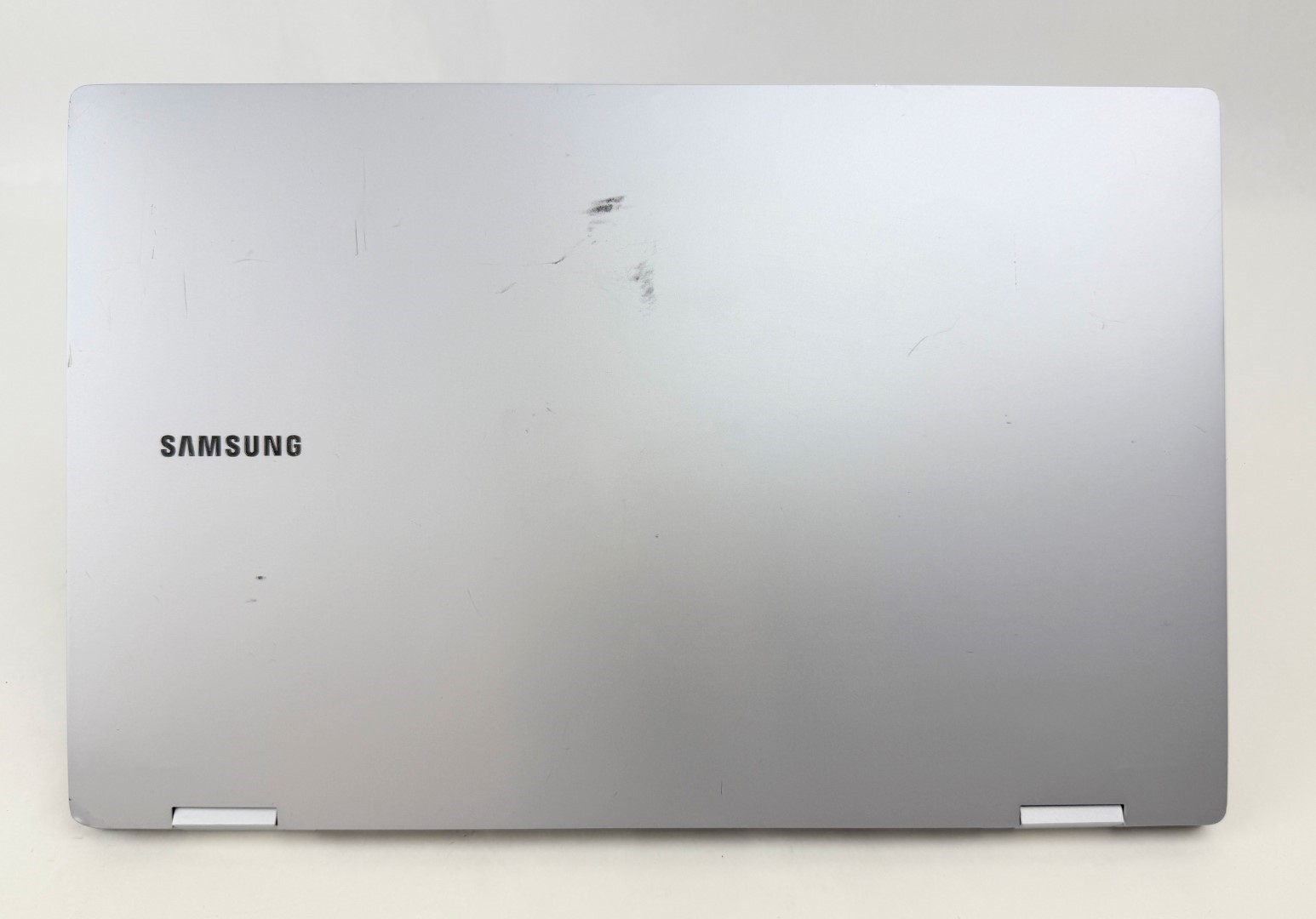 Samsung Galaxy Book2 Pro 360 15.6″ FHD Touch i7-1260P 16GB 1TB W11H 2in1 – READ