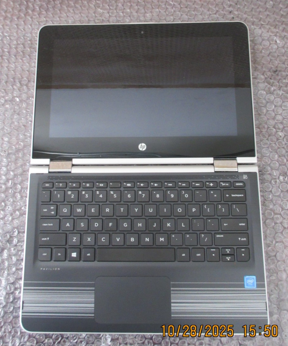 HP Pavilion x360 M3 Convertible i3-7TH @ 2.50GHz 6GB RAM 128GB SSD W11P LAPTOP.