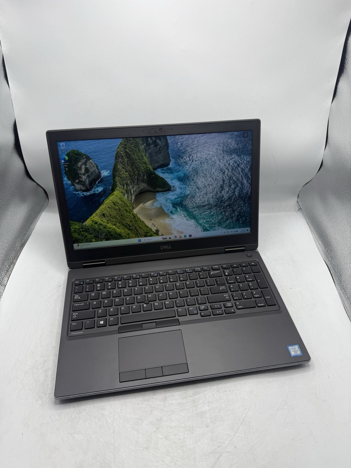 Dell Precision 7540 15.6″ FHD i9-9880H 2.30GHz 32GB RAM 1TB NVMe RTX 3000 Win11P