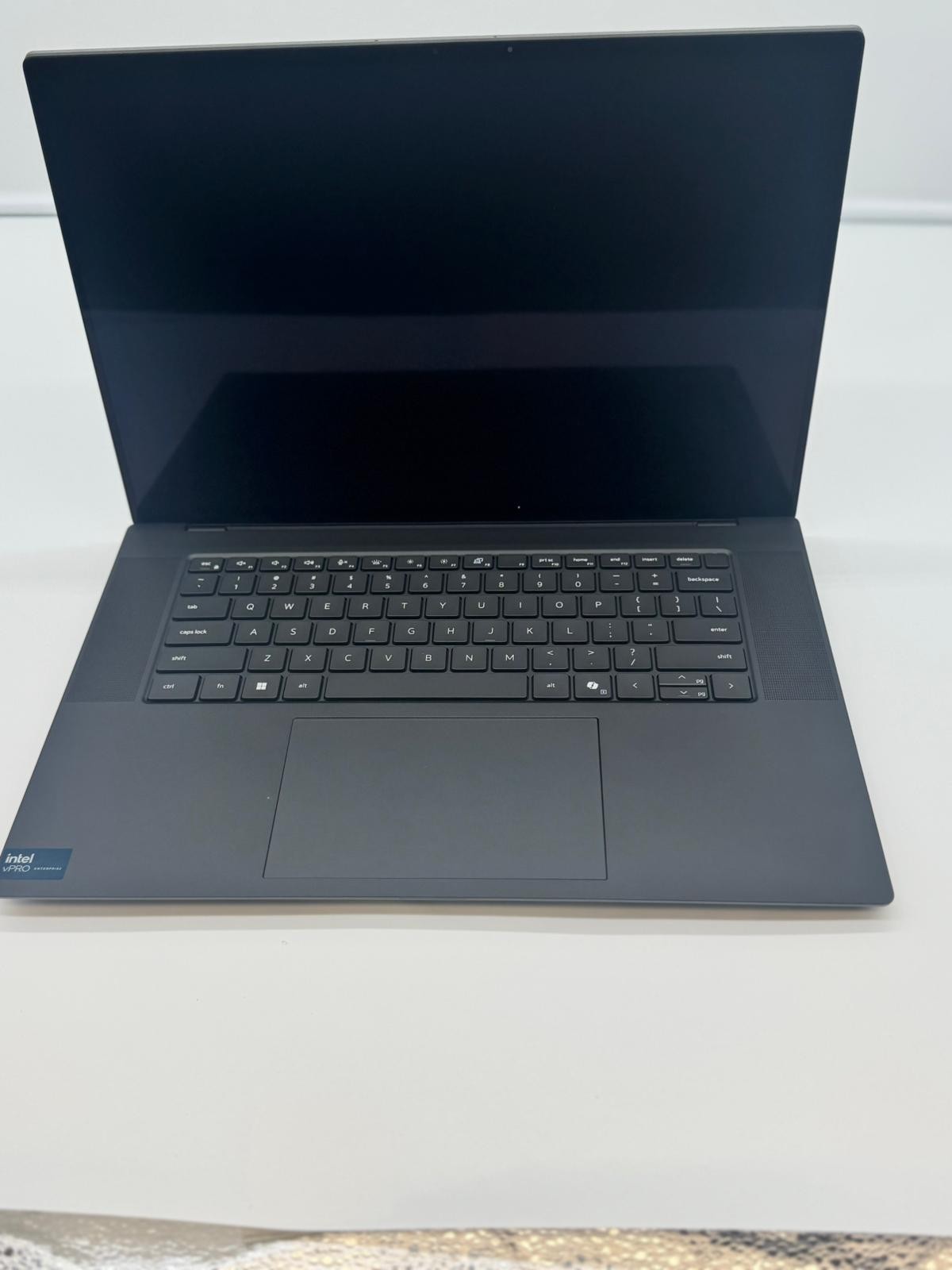 Dell 16″ Precision 5690 Multi-Touch i7 Vpro 32GB 512GB SSD(JRPXV)