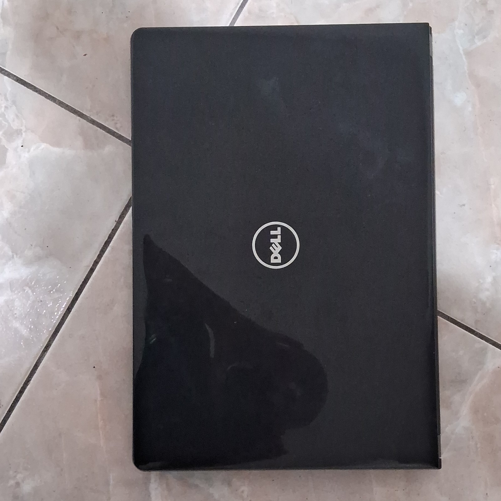 15.6-InchesDell Inspiron 15 5000 Laptop for Computing- Operating System: Win 10